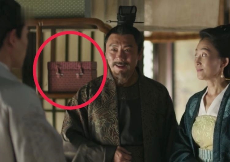 Phong khoi Lac Duong co loi hau ky anh 11