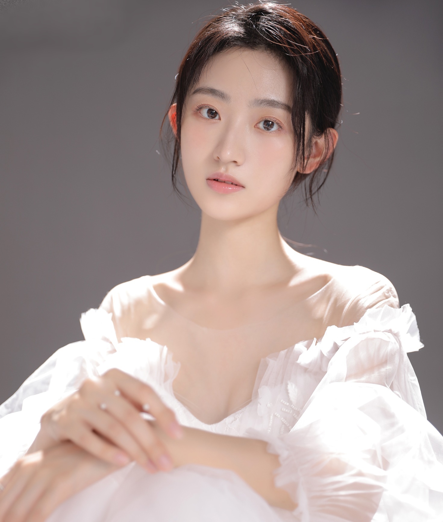 Trieu Linh Nhi thay the Luu Diec Phi anh 10