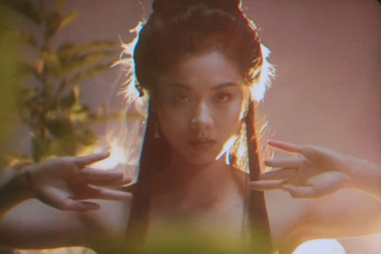 Canh phim khien TVB bi chi trich hinh anh