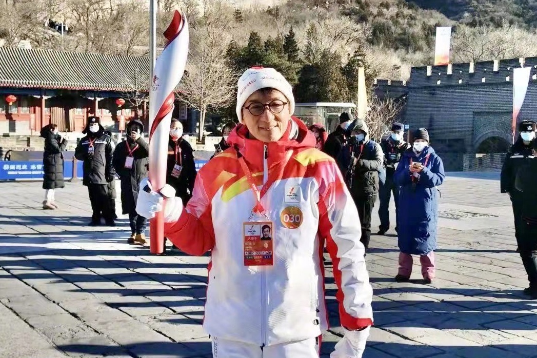 Thanh Long ruoc duoc tai khai mac Olympic Bac Kinh 2022 hinh anh