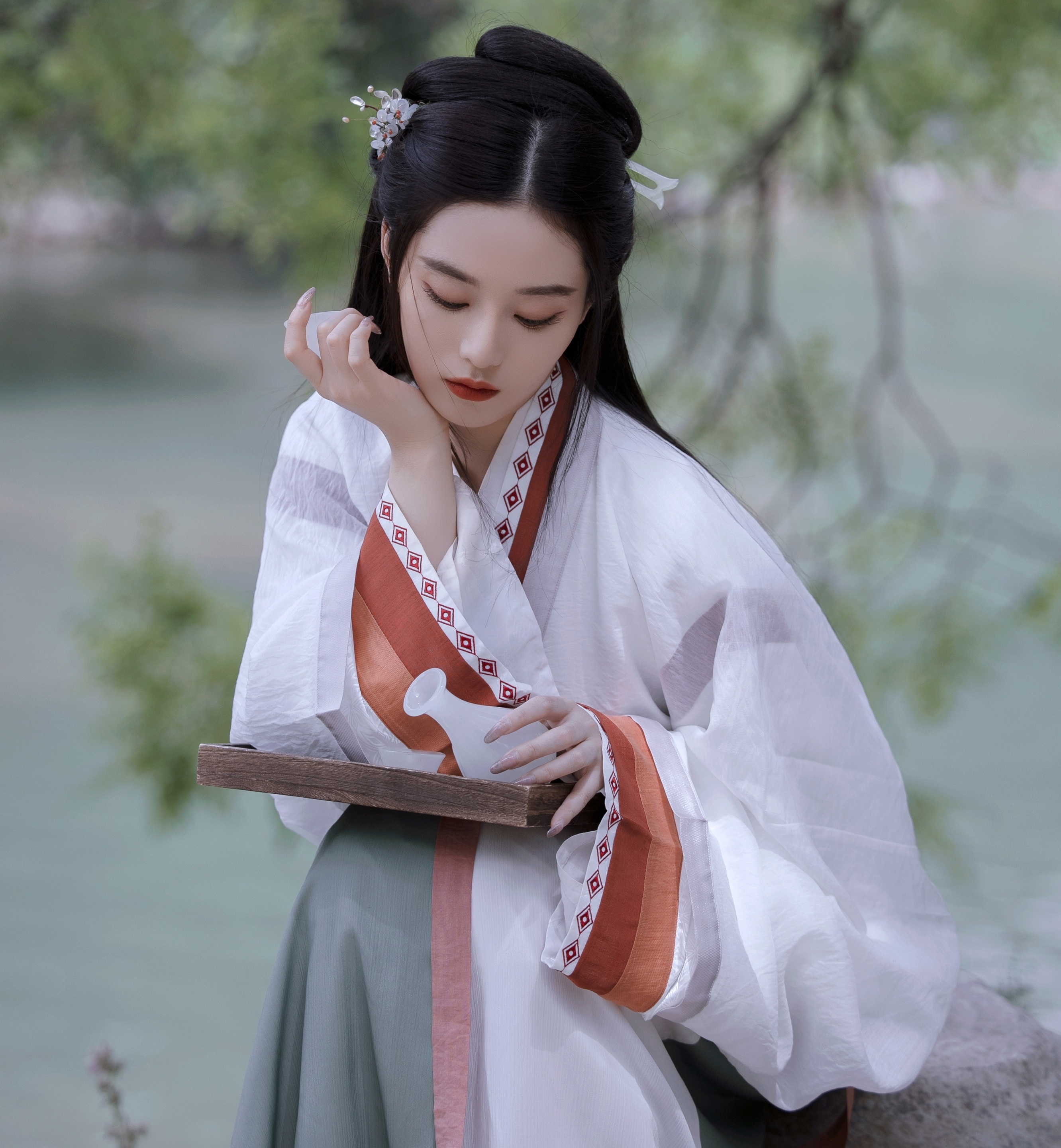 Hoang Tu Thao hen ho Tu Nghe Duong anh 16