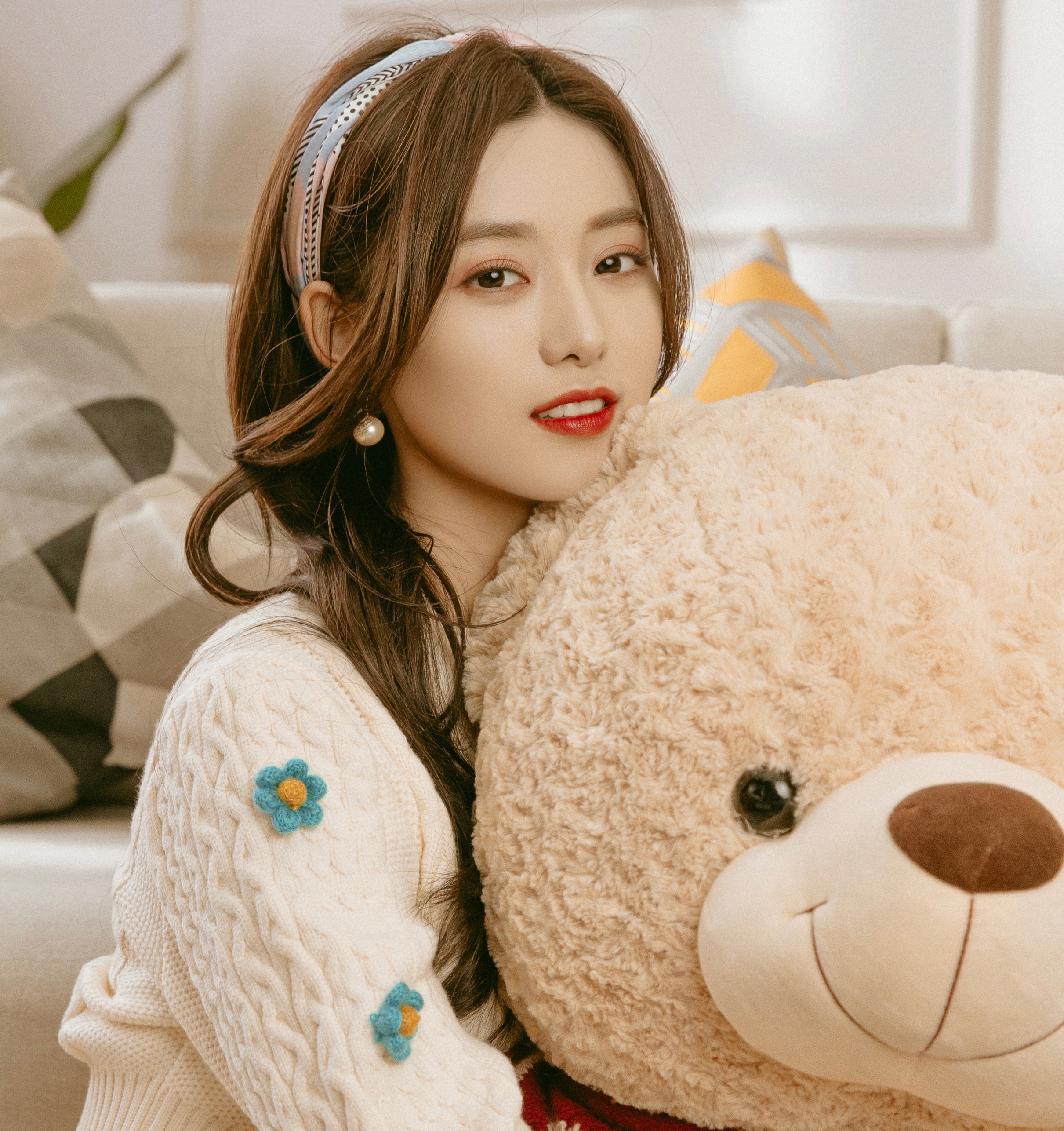 Hoang Tu Thao hen ho Tu Nghe Duong anh 9