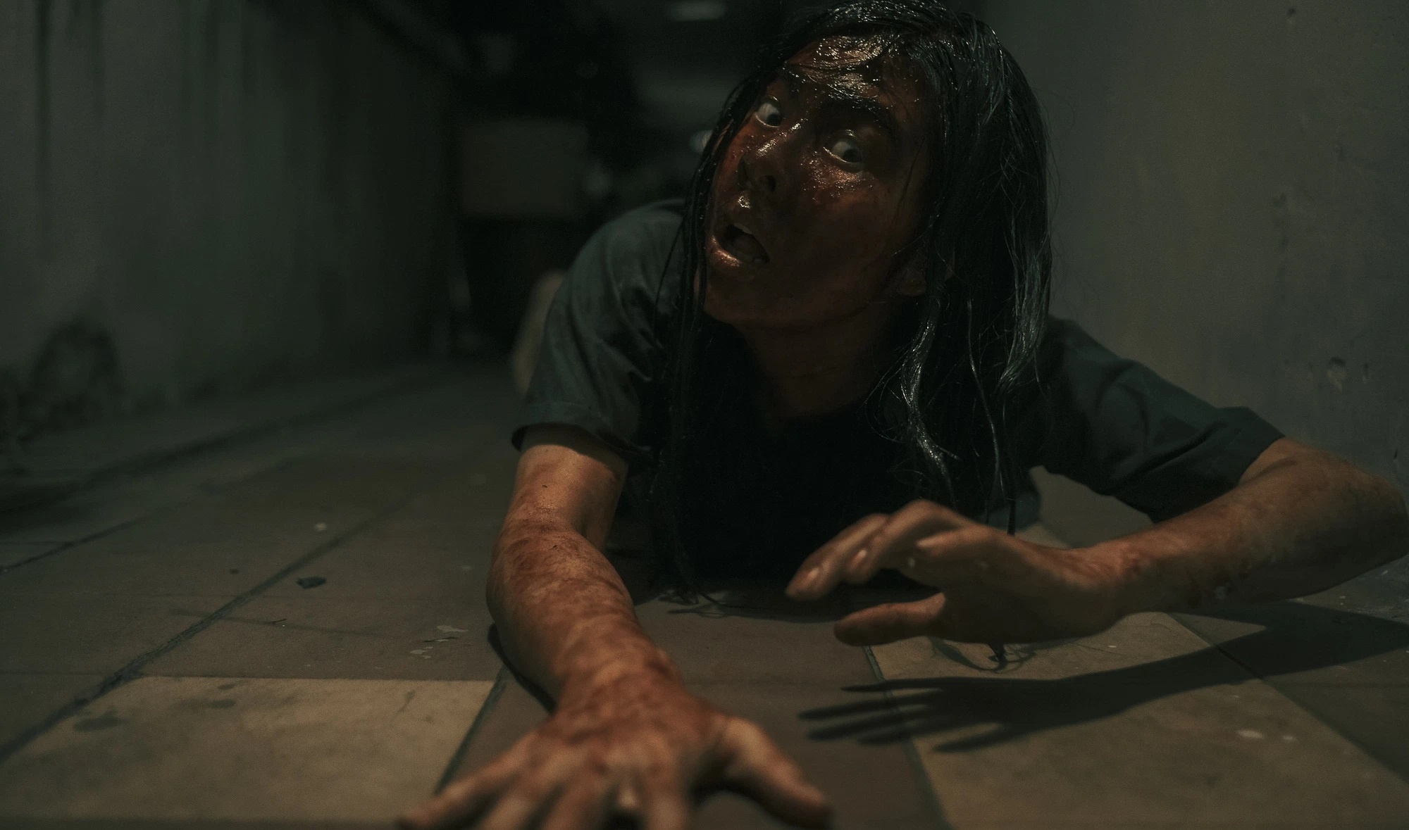 review chuyen ma gan nha anh 8