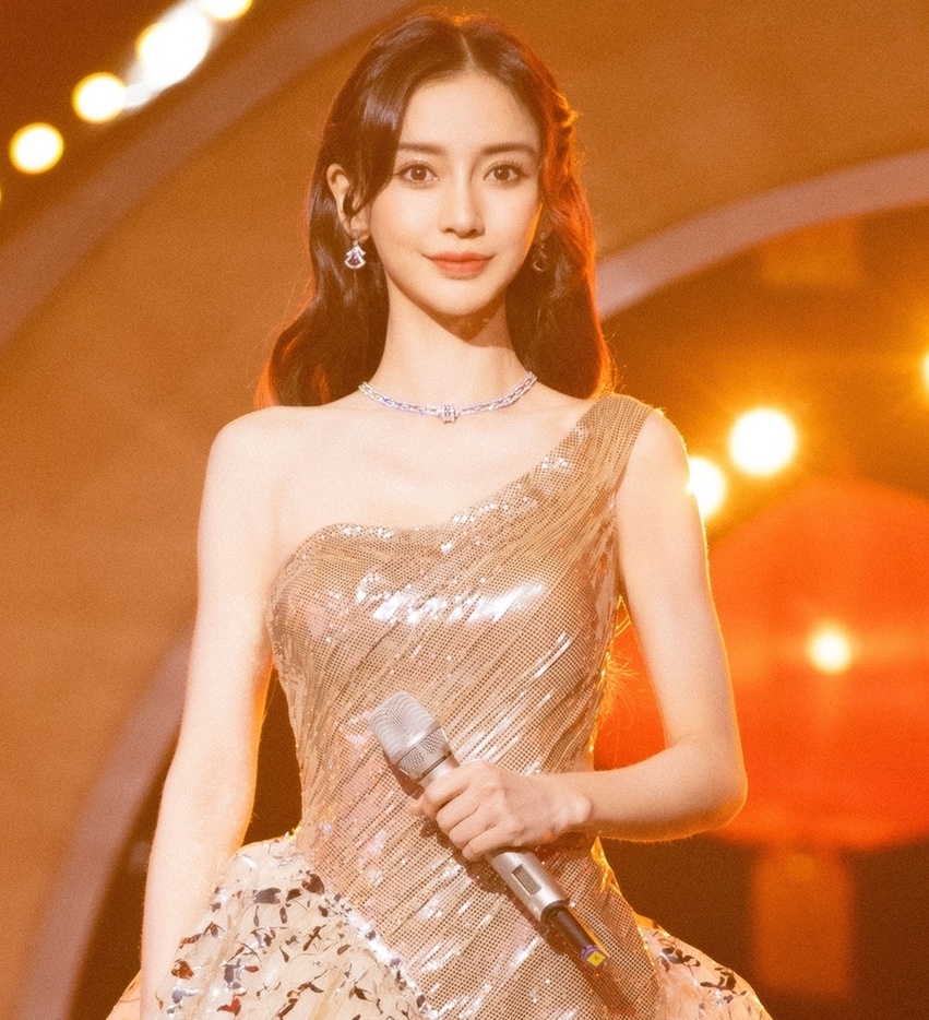 Angelababy hát nhép ảnh 2 Angelababy hat nhep anh 2