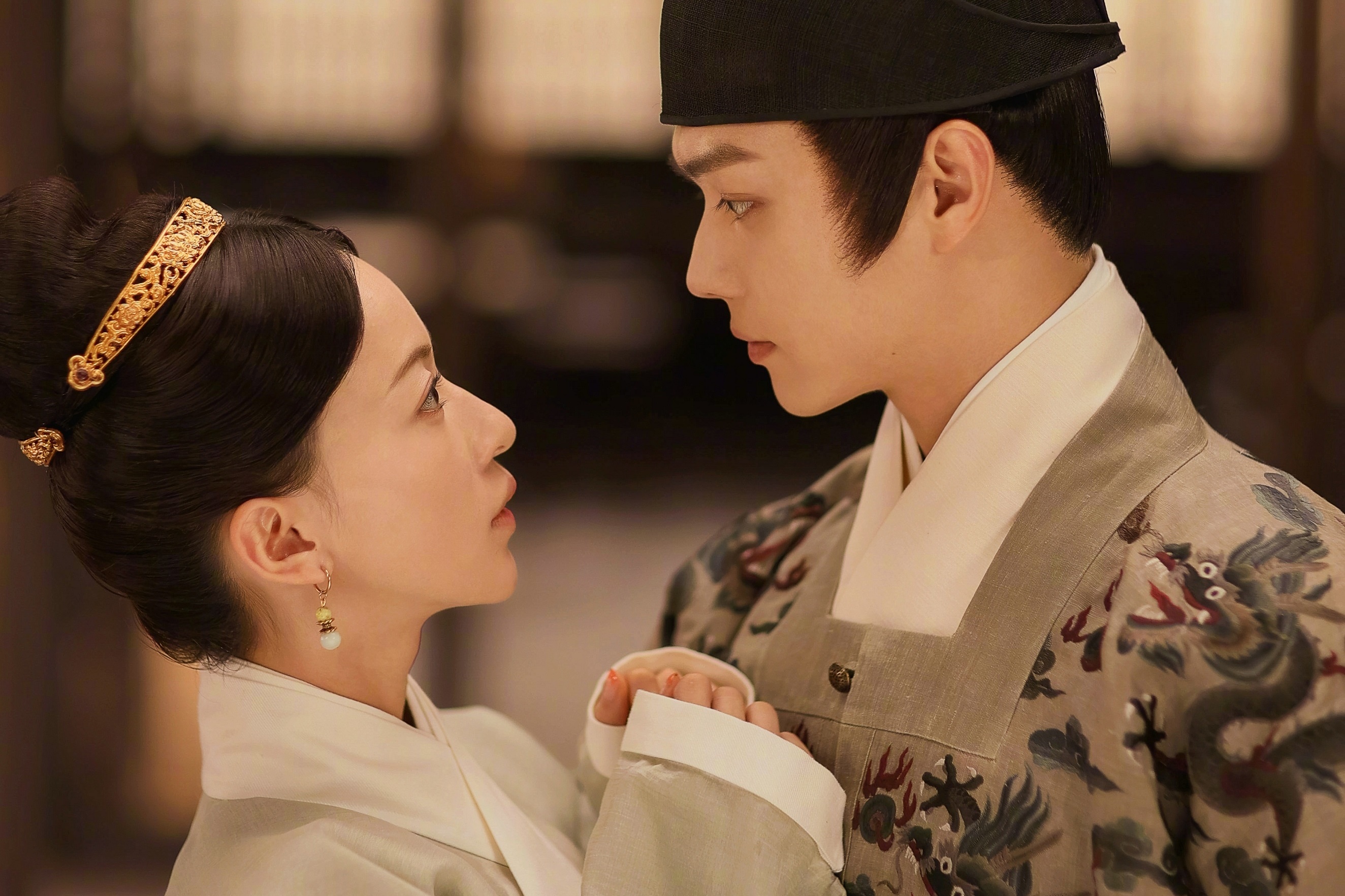 Hua Khai va Ngo Can Ngon tro lai sau 'Dien Hy cong luoc' hinh anh