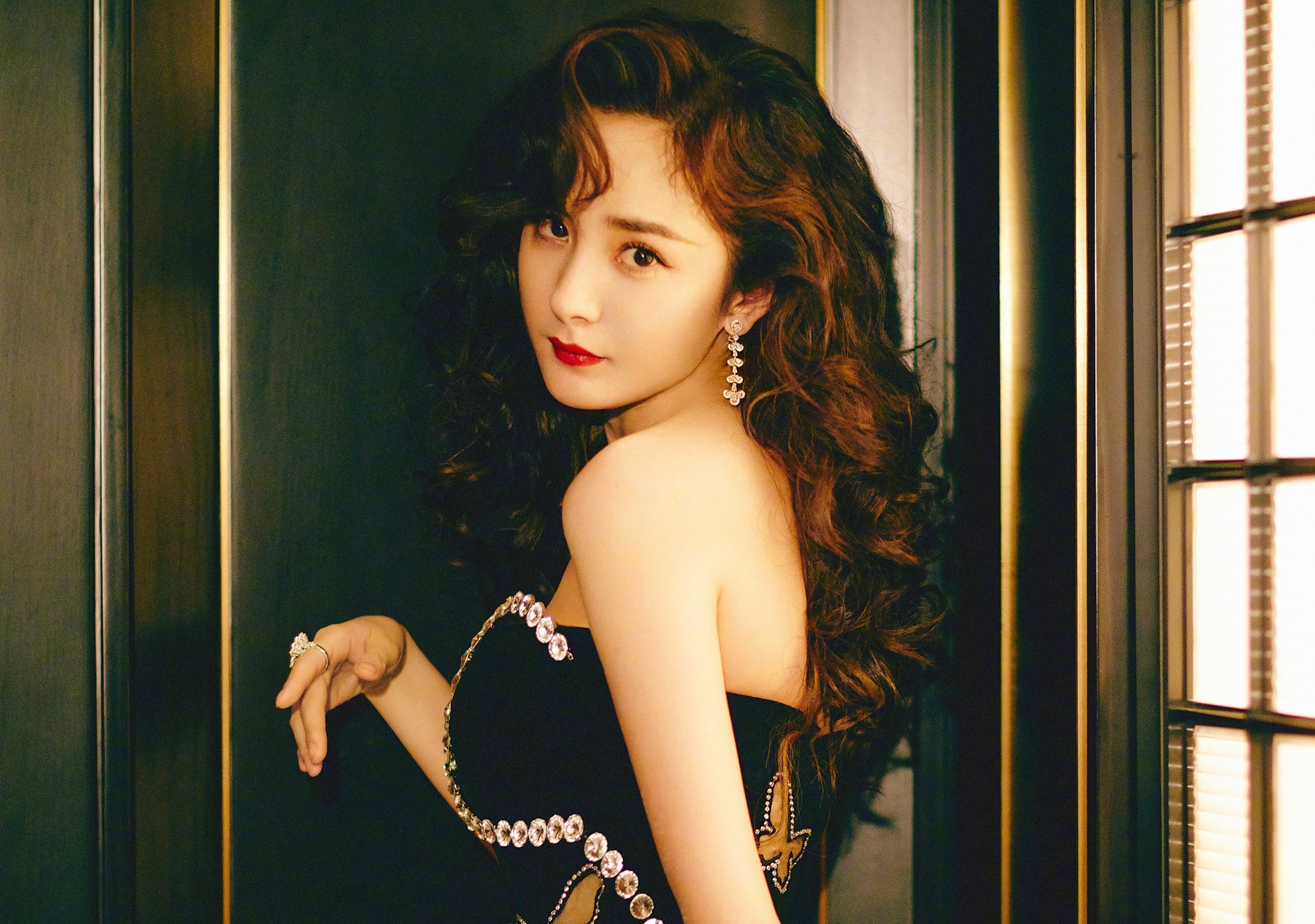 Dich le Nhiet ba ngu giao ky anh 6