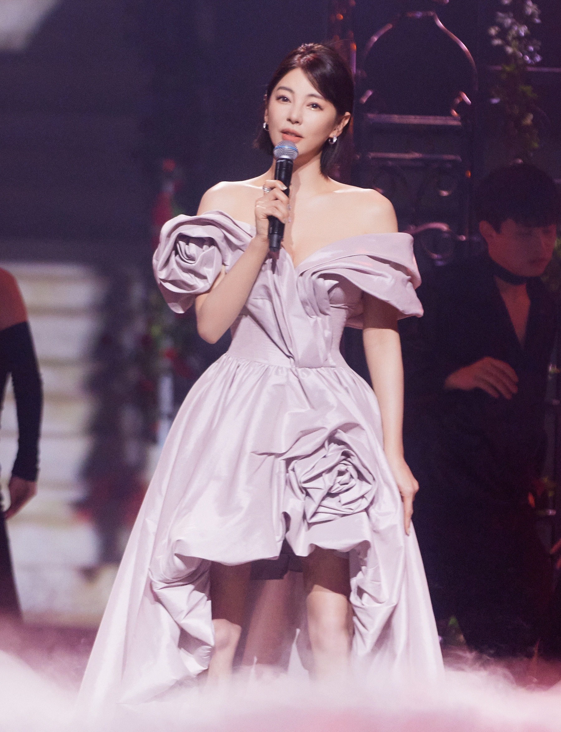 Dich le Nhiet ba ngu giao ky anh 15