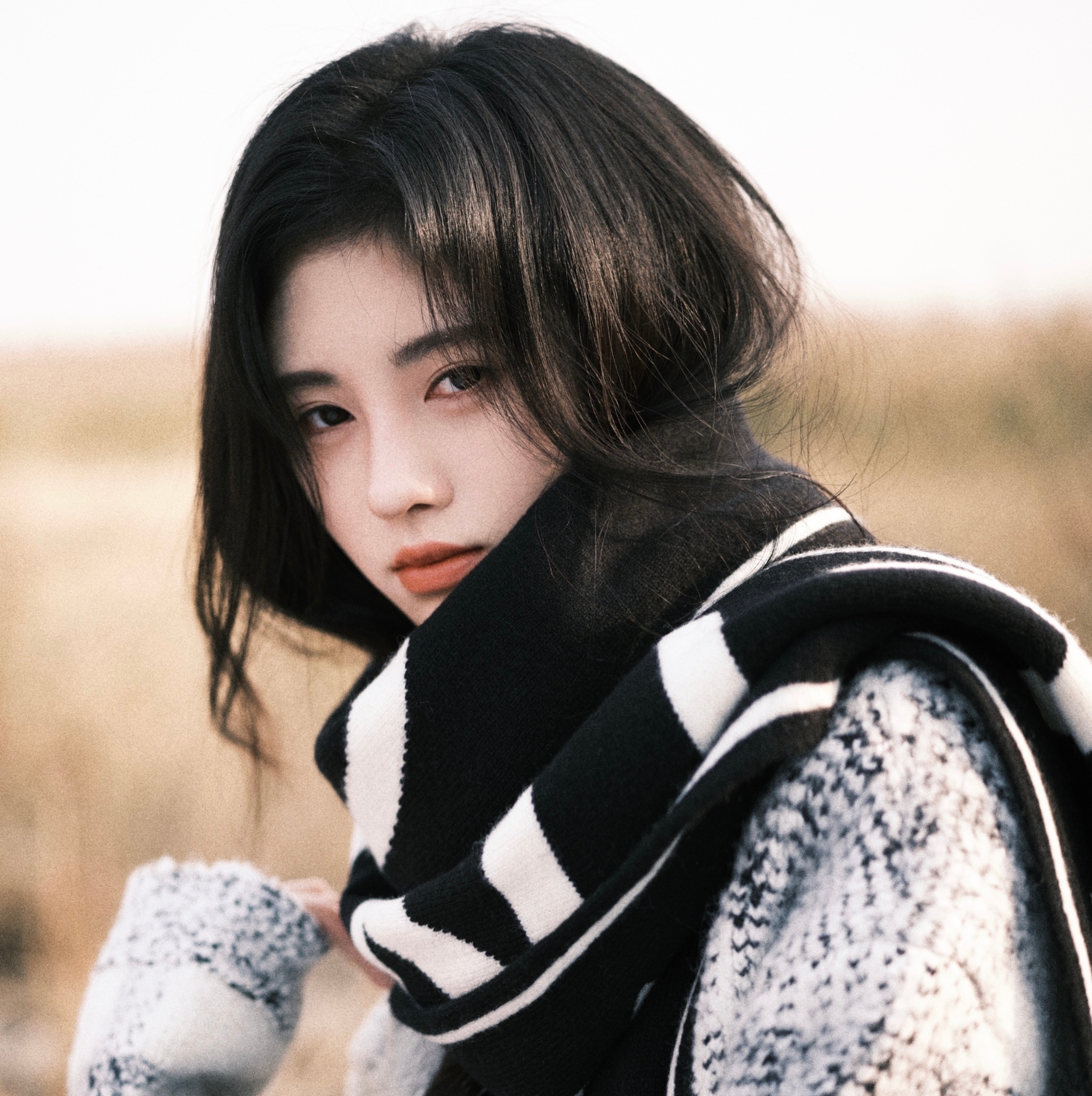 Cuc Tinh Y phim tien kiem 4 anh 8