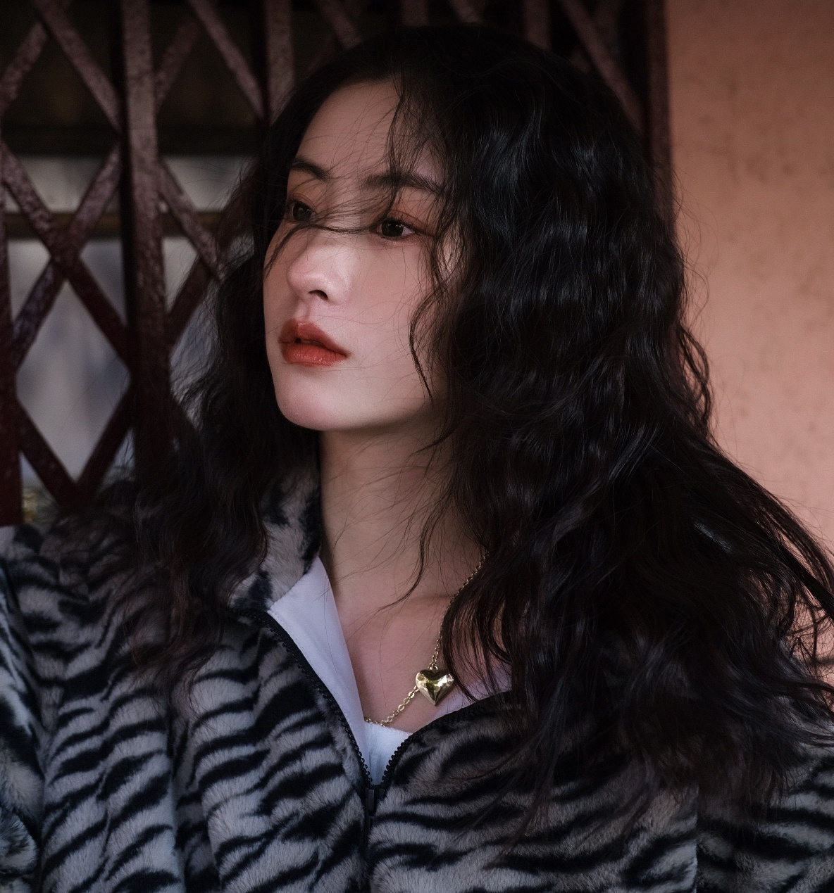 Cuc Tinh Y phim tien kiem 4 anh 16