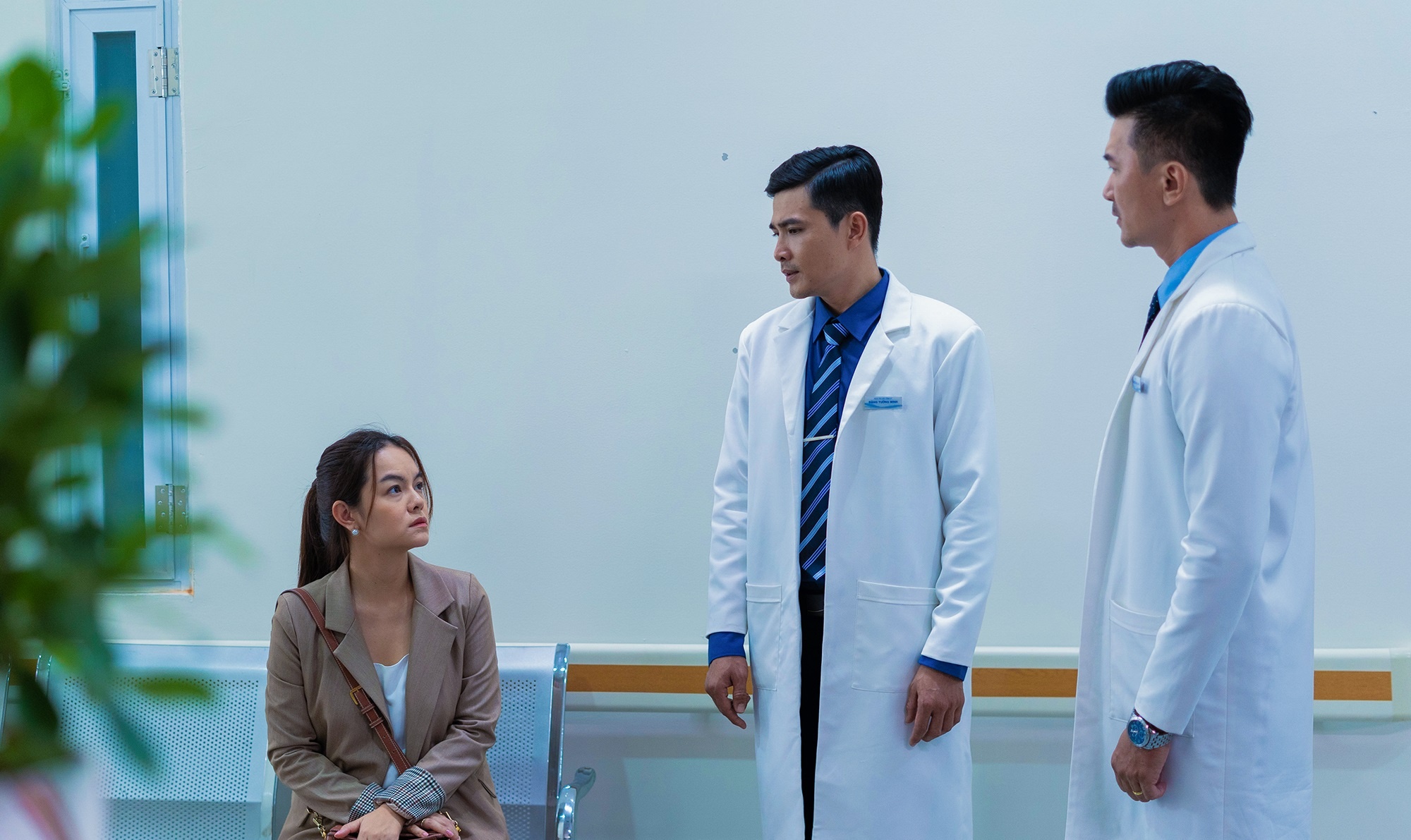 phim kinh di Nguoi lang nghe anh 3