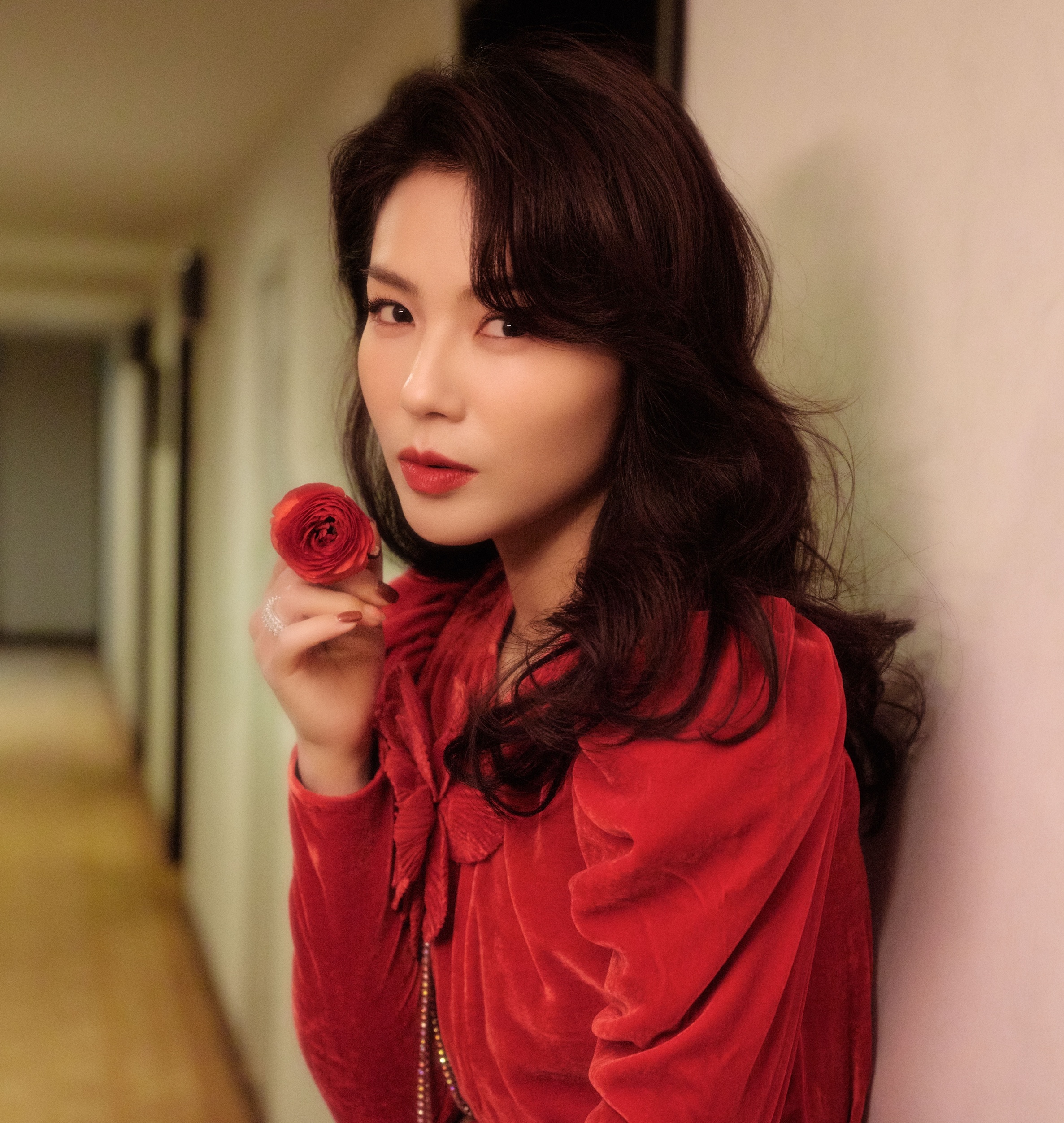 Luu Dao phu nhan ly hon anh 2