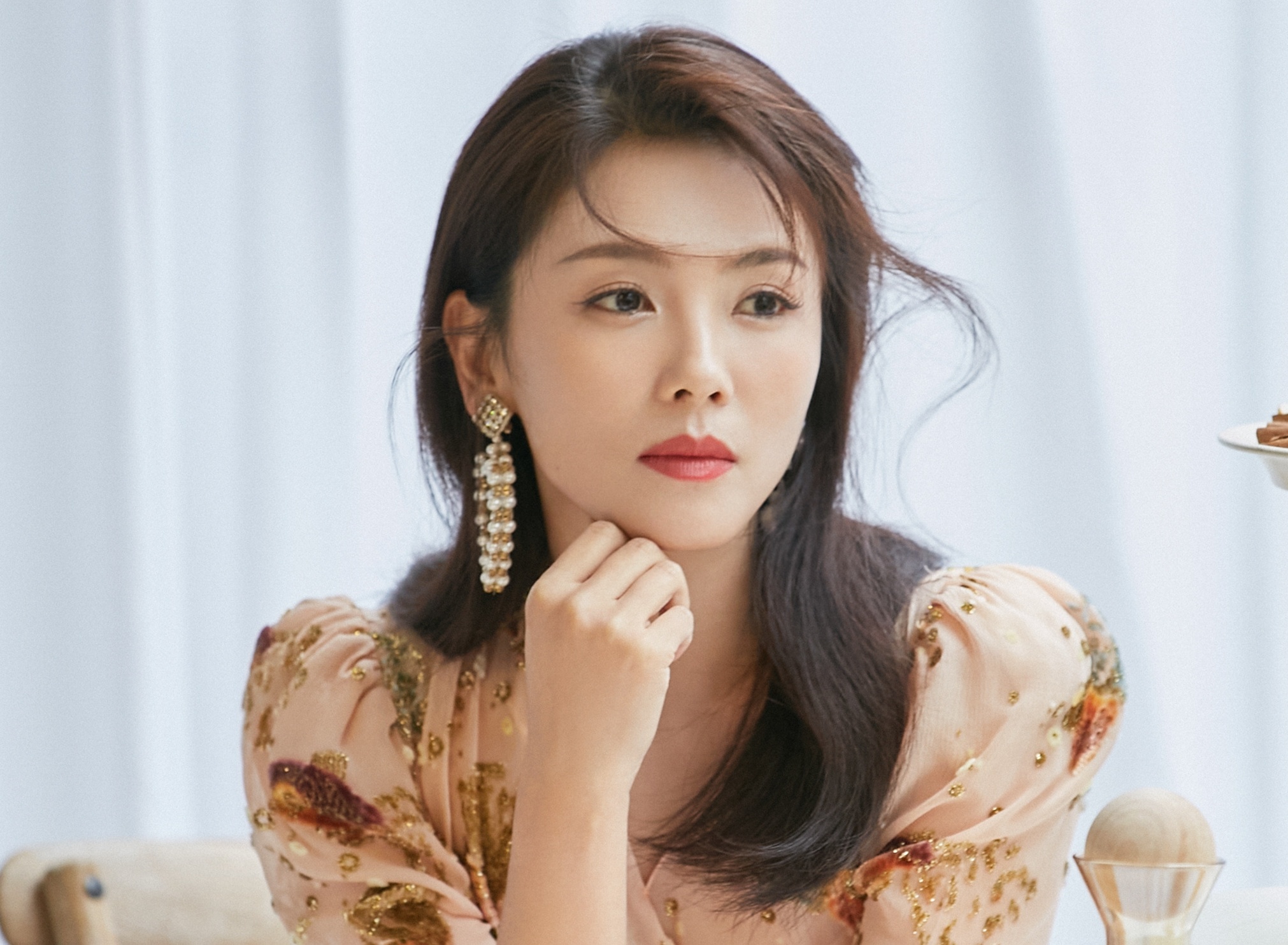 Luu Dao phu nhan ly hon anh 4