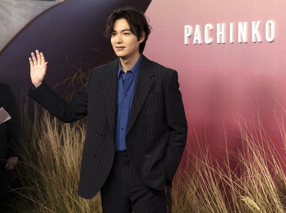 Lee Min Ho dong vai phan dien trong Pachinko anh 3