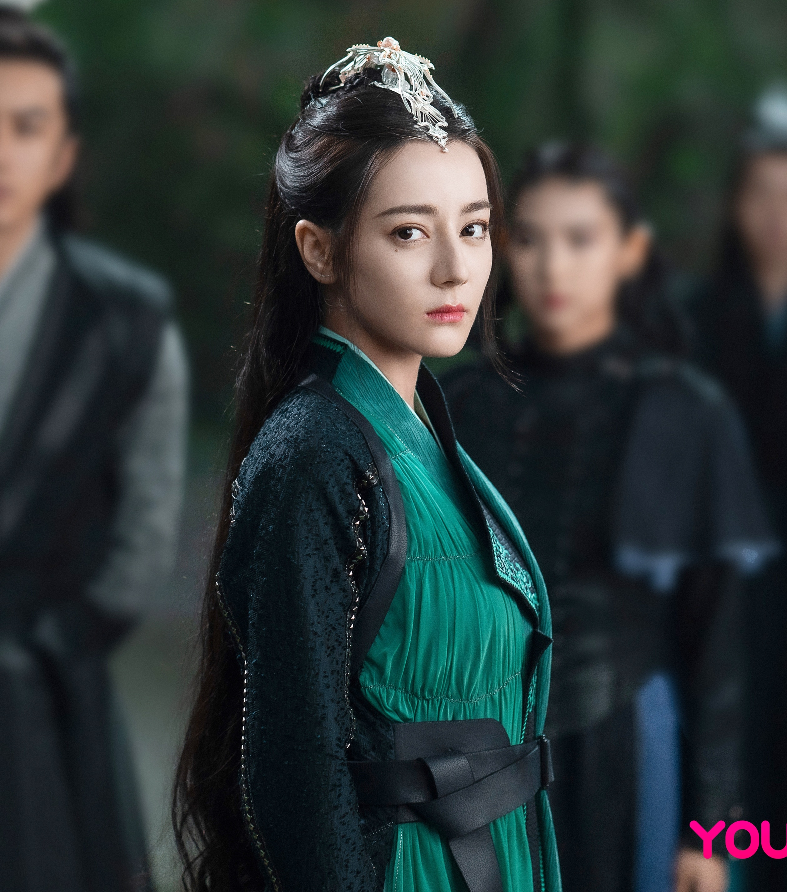 Dich Le Nhiet Ba ngu giao ky anh 1