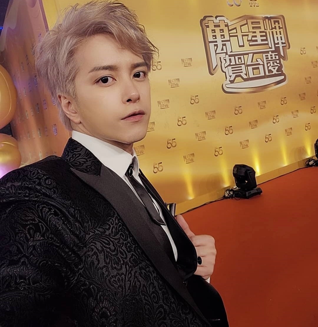 Truong Ngan Bac trong toa nha kim tieu anh 6