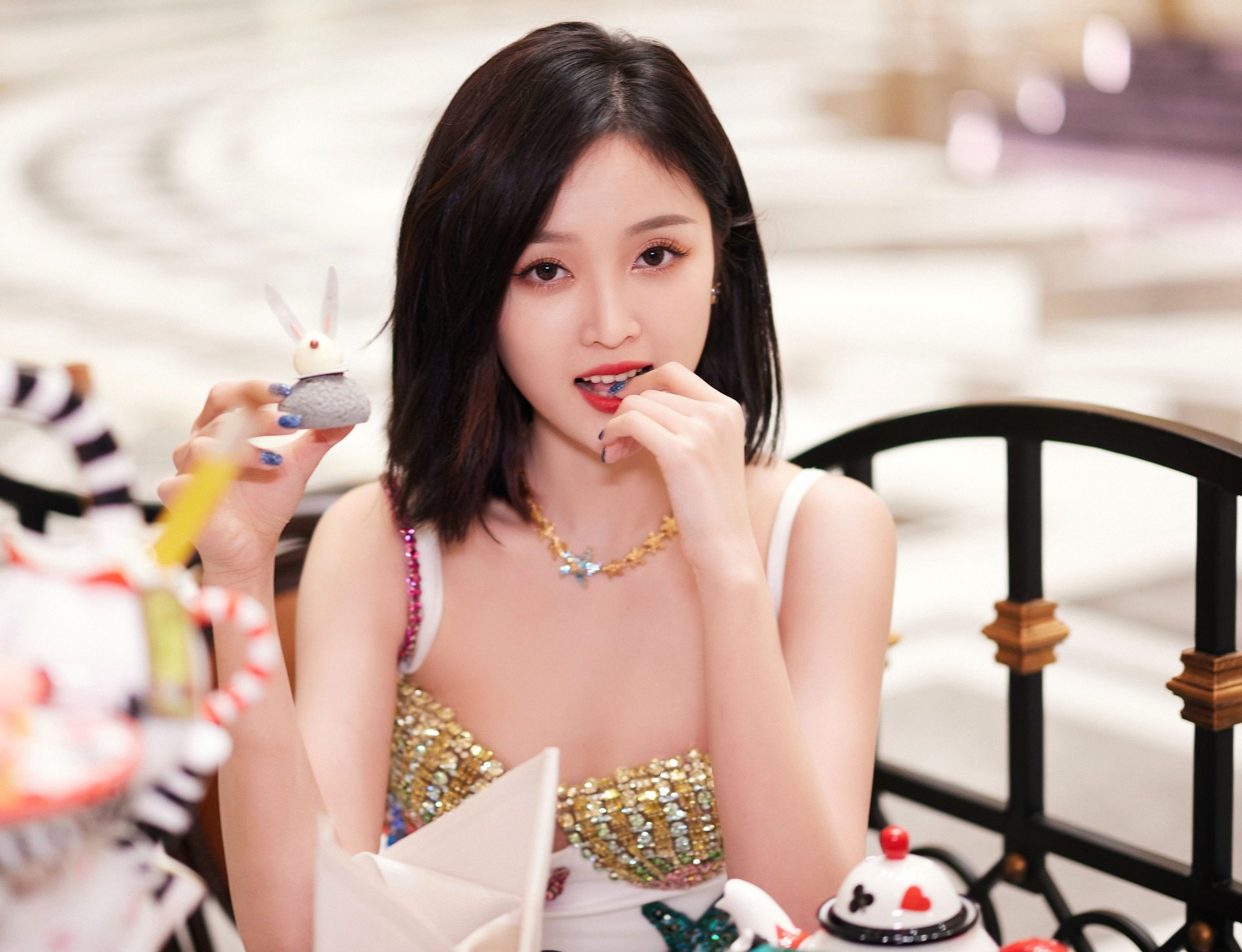 Ngu Thư Hân ảnh 3 Ngu Thu Han anh 3