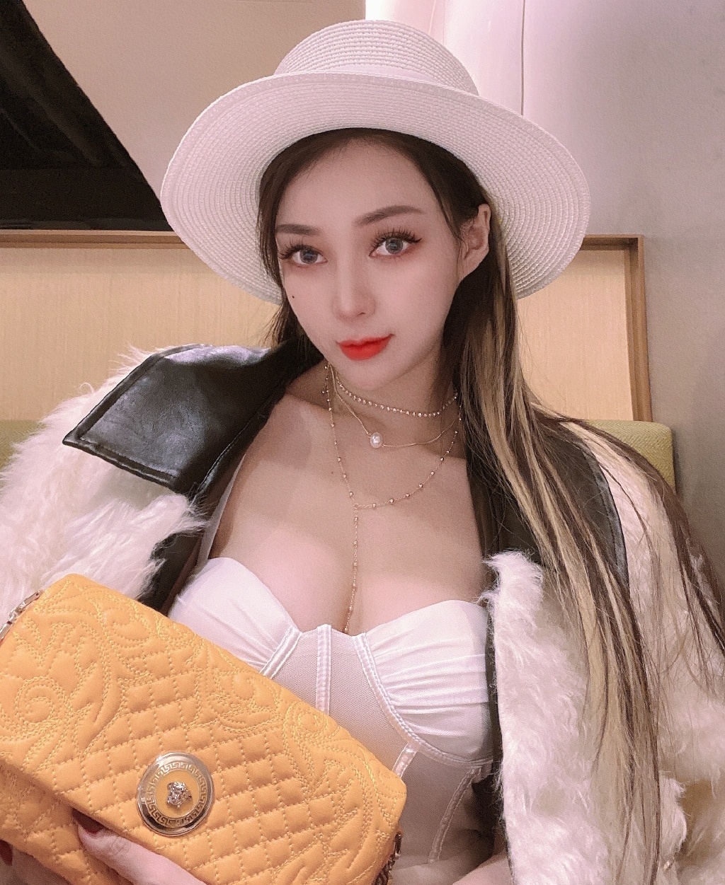 Ngu Thư Hân ảnh 5 Ngu Thu Han anh 5