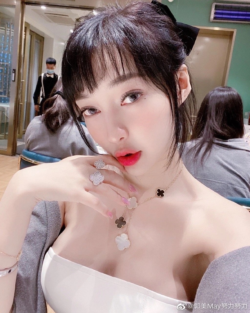 Ngu Thư Hân ảnh 8 Ngu Thu Han anh 8