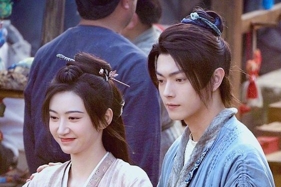 Tao hinh cua Canh Diem va Hua Khai trong phim moi hinh anh