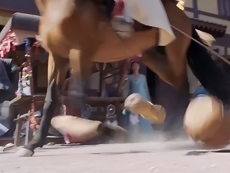 hau truong canh su dung ngua gia phim trung quoc anh 10