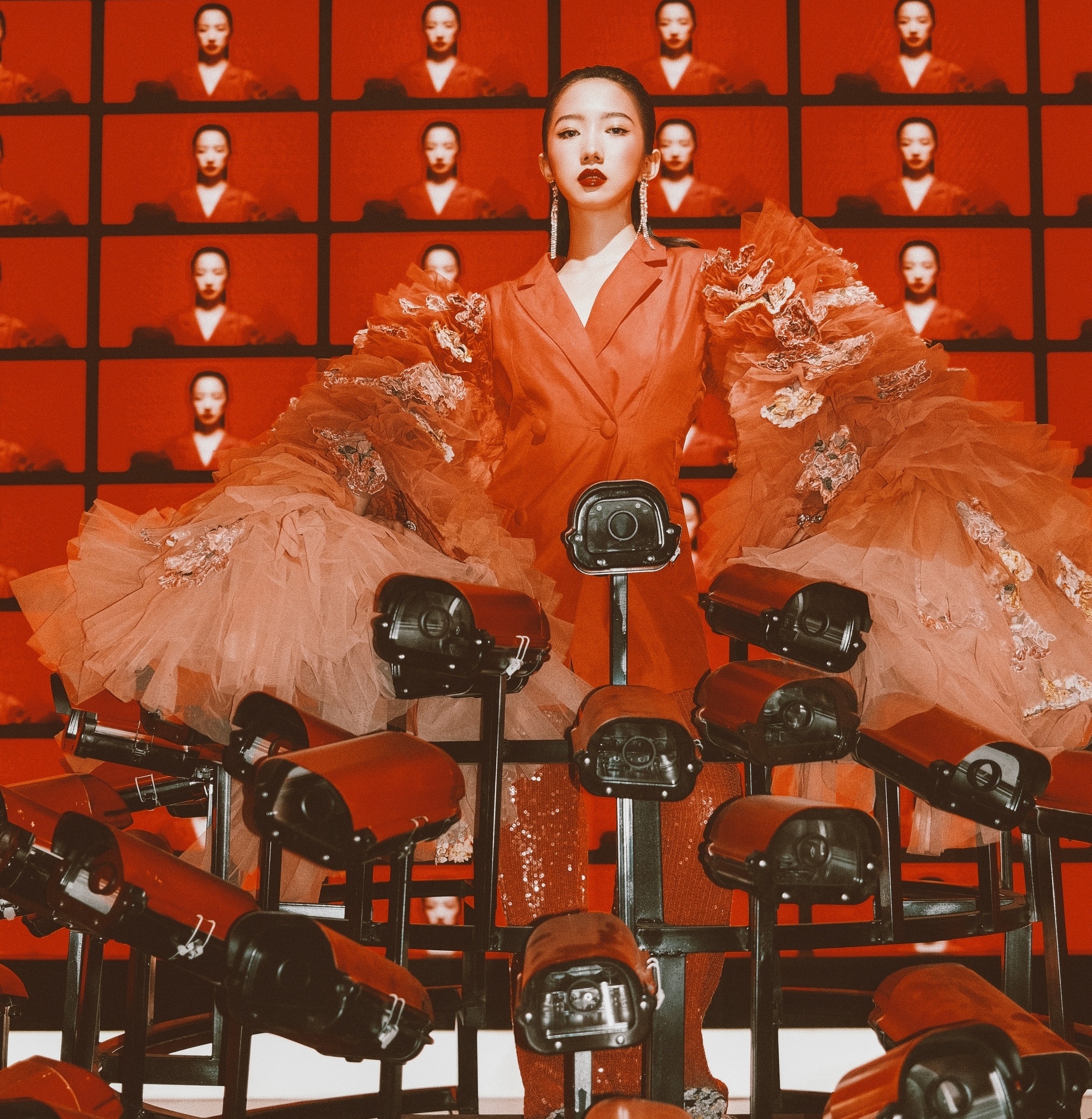 Mạnh Mỹ Kỳ trở lại ảnh 4 Manh My Ky tro lai anh 4