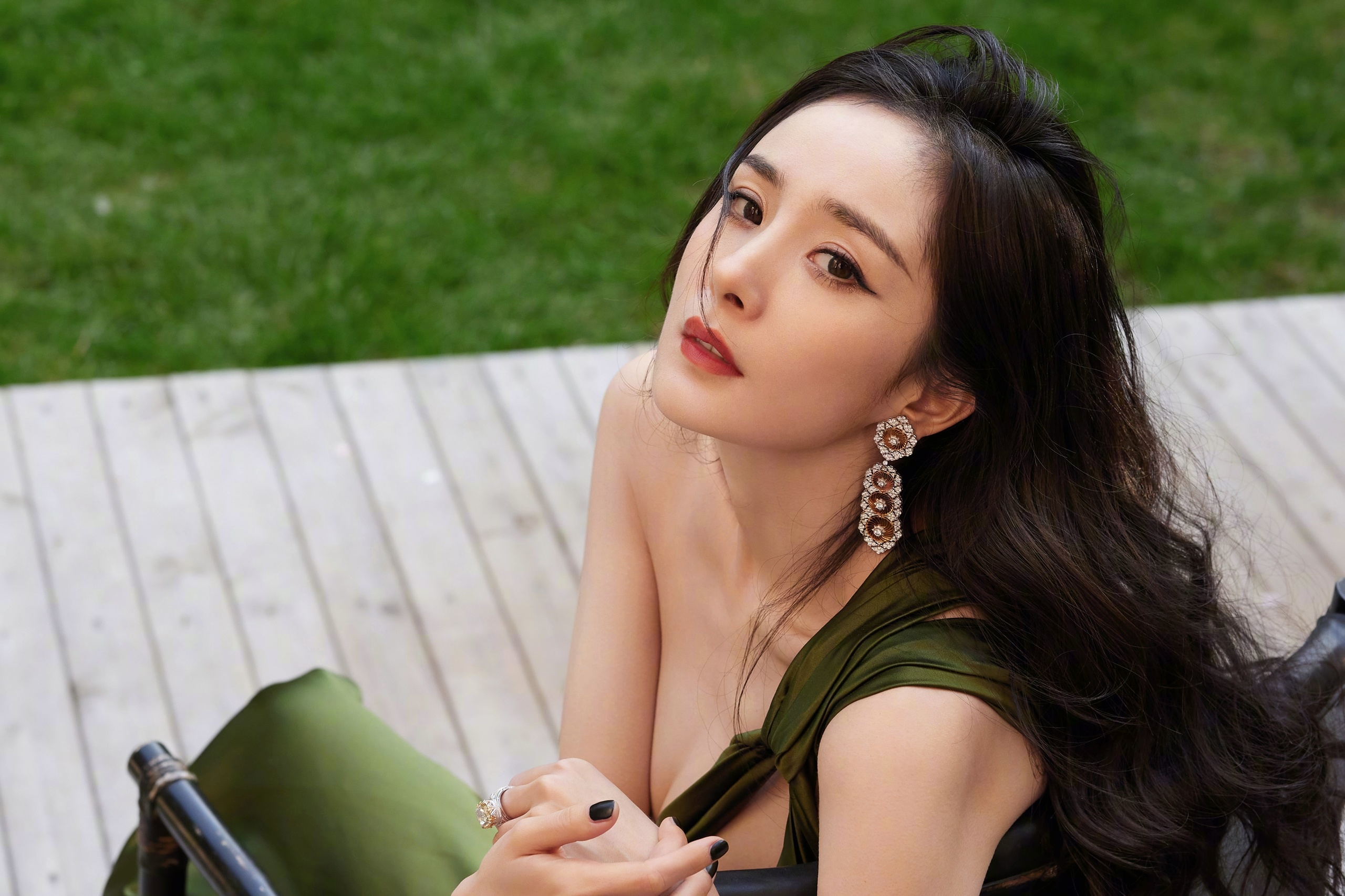 Ly do Duong Mich kho tim duoc dien vien nam dong cap hinh anh