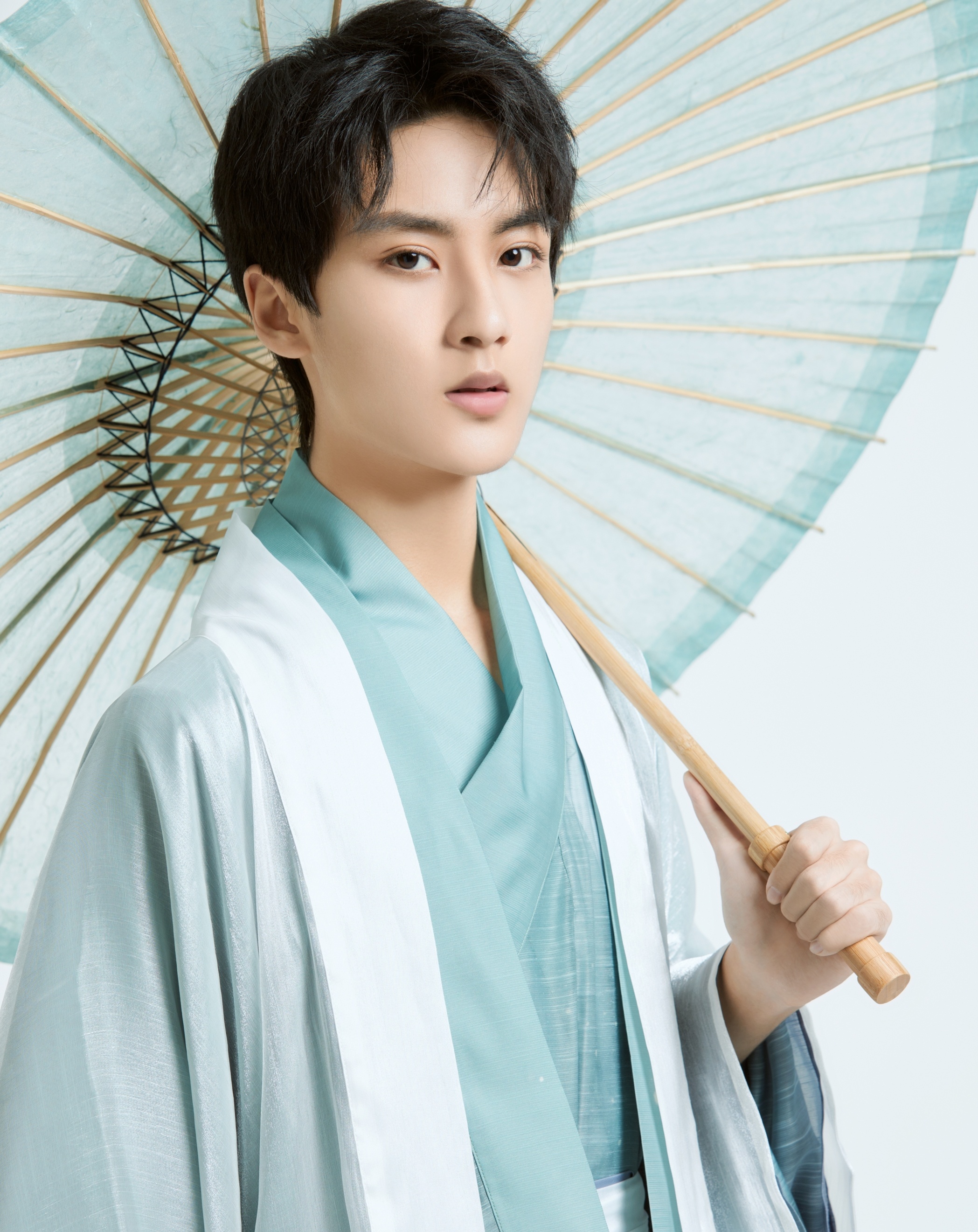 thủ khoa học viện điện ảnh Bắc Kinh Biên Trình ảnh 3 thu khoa hoc vien dien anh Bac Kinh Bien Trinh anh 3