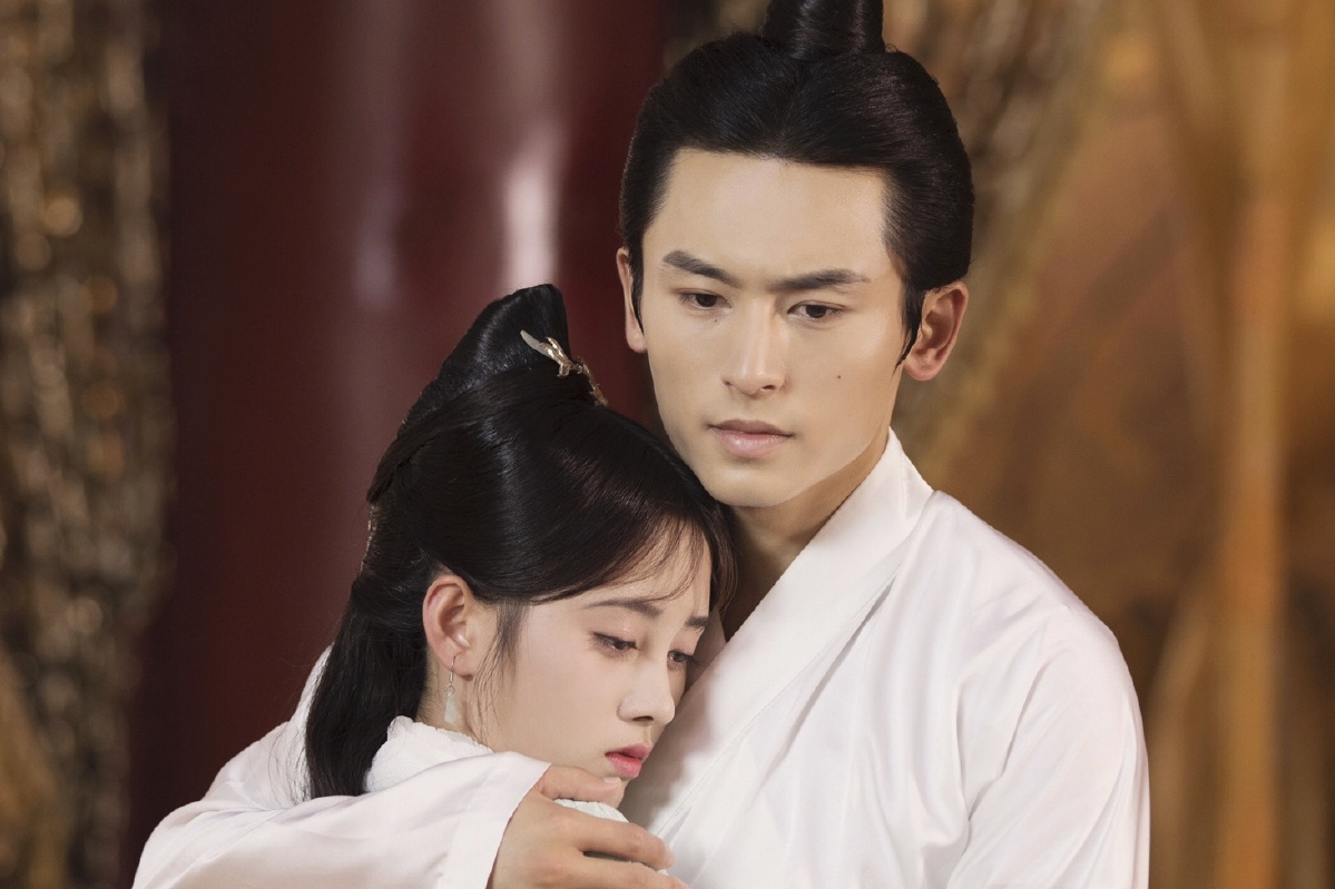 Van Tich truyen quay lai anh 2