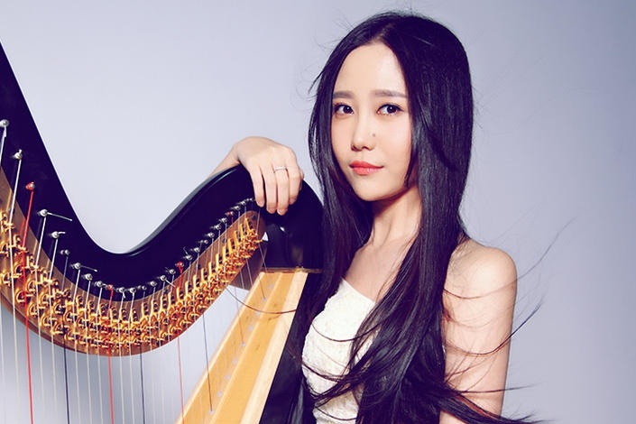 Nu ca si Do Tuyet Nhi bi cam song hinh anh