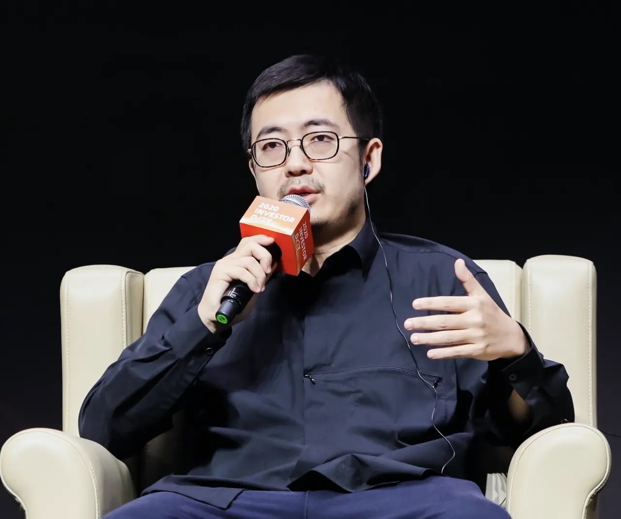 Tuong Pham va Truong Dai Dich ket hon anh 1