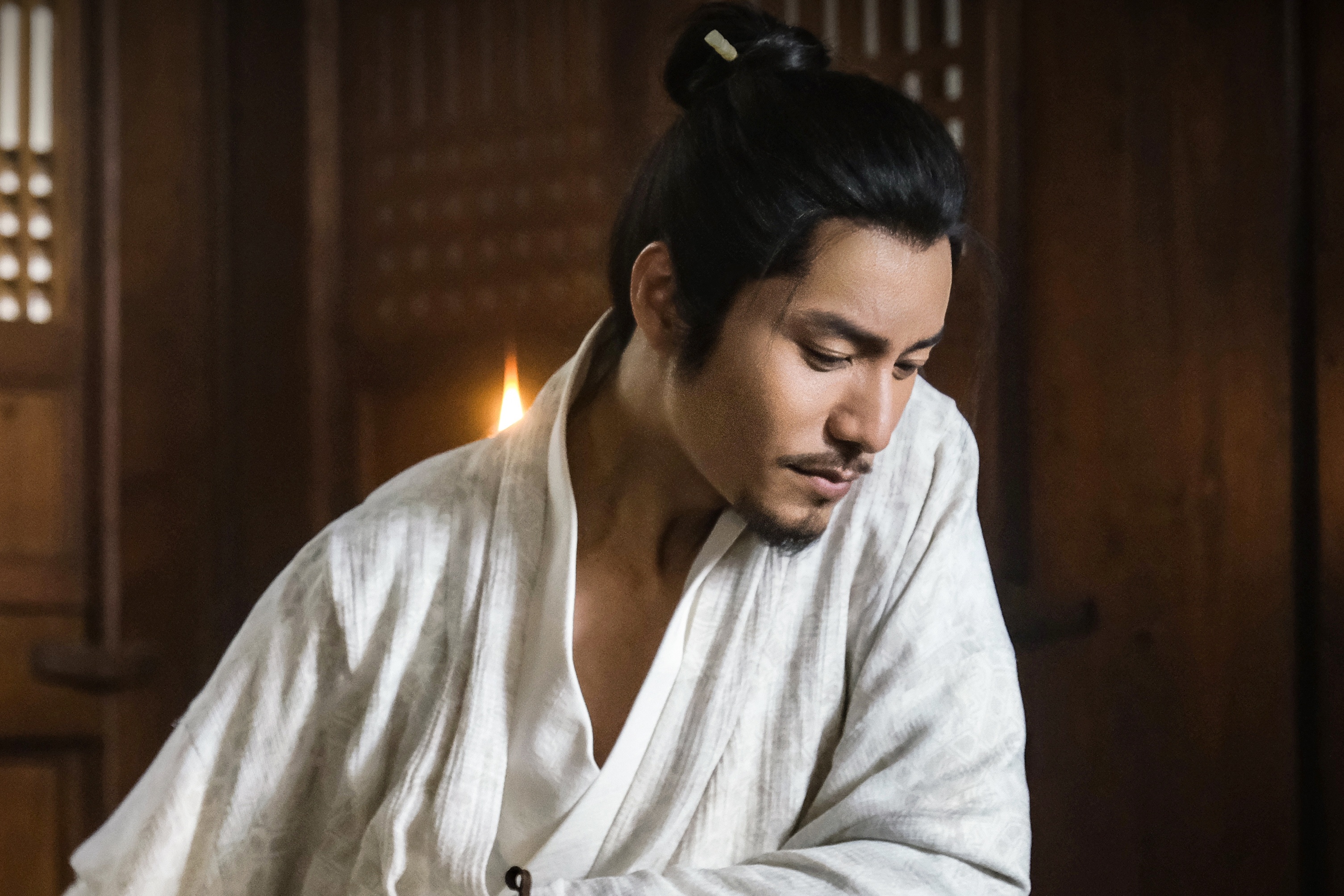 Bom tan truyen hinh cua Tran Khon co rating cham day hinh anh