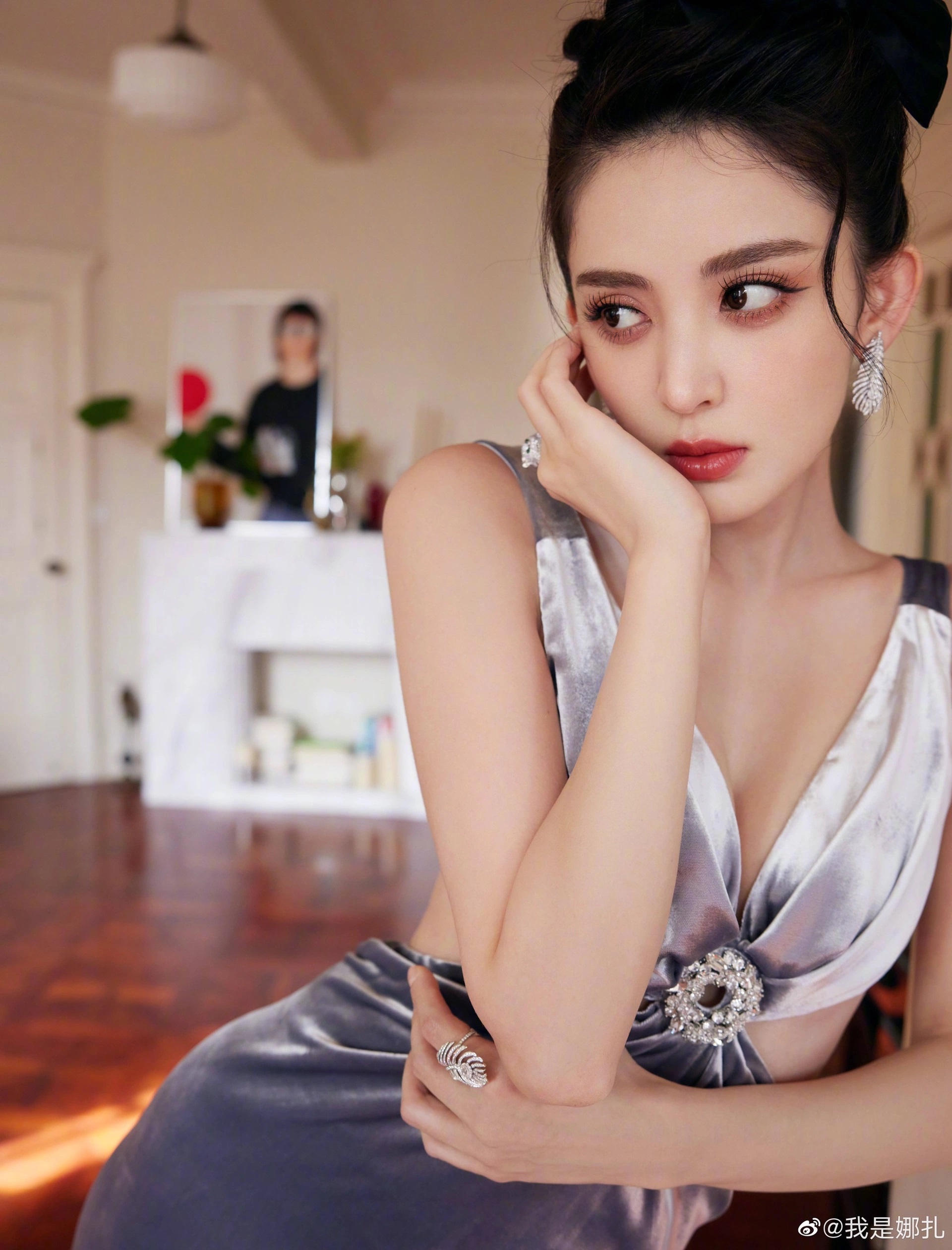 Co Luc Na Trat my nhan tan cuong anh 7