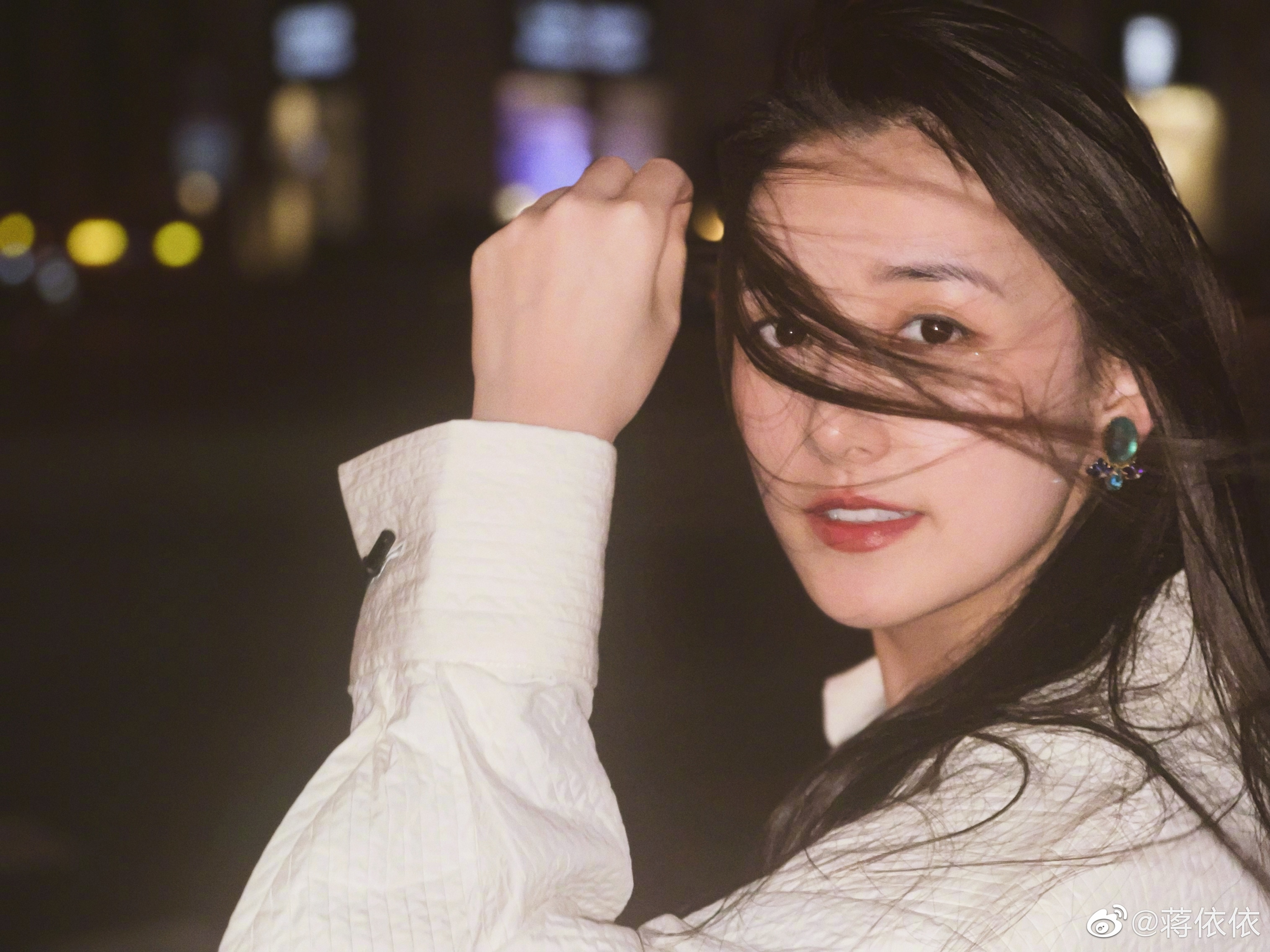 Tuong Y Y kien cong ty anh 1