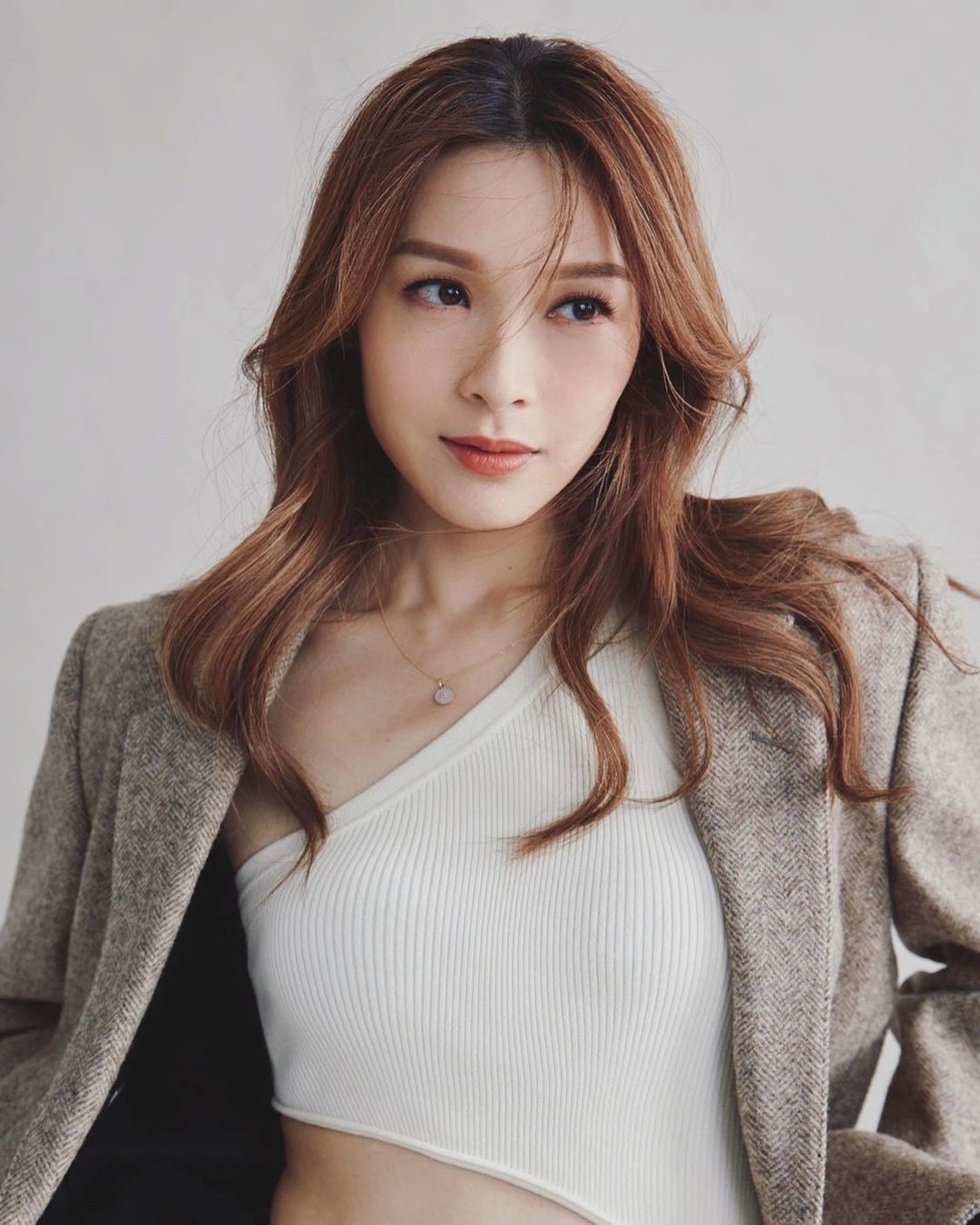 sao TVB quyen luc anh 10