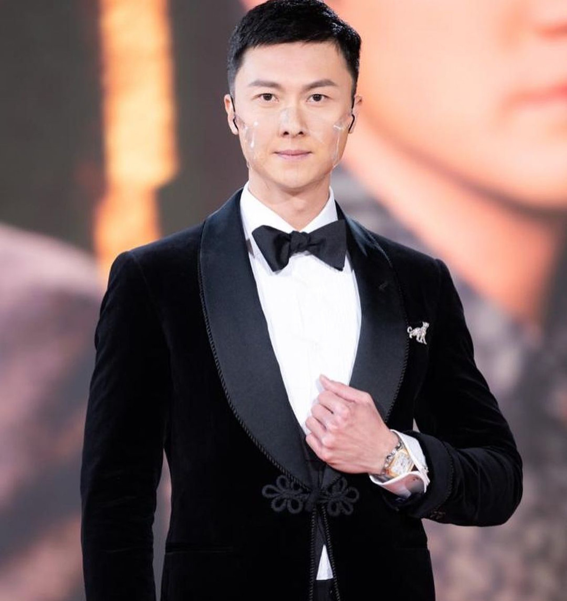 sao TVB quyen luc anh 11