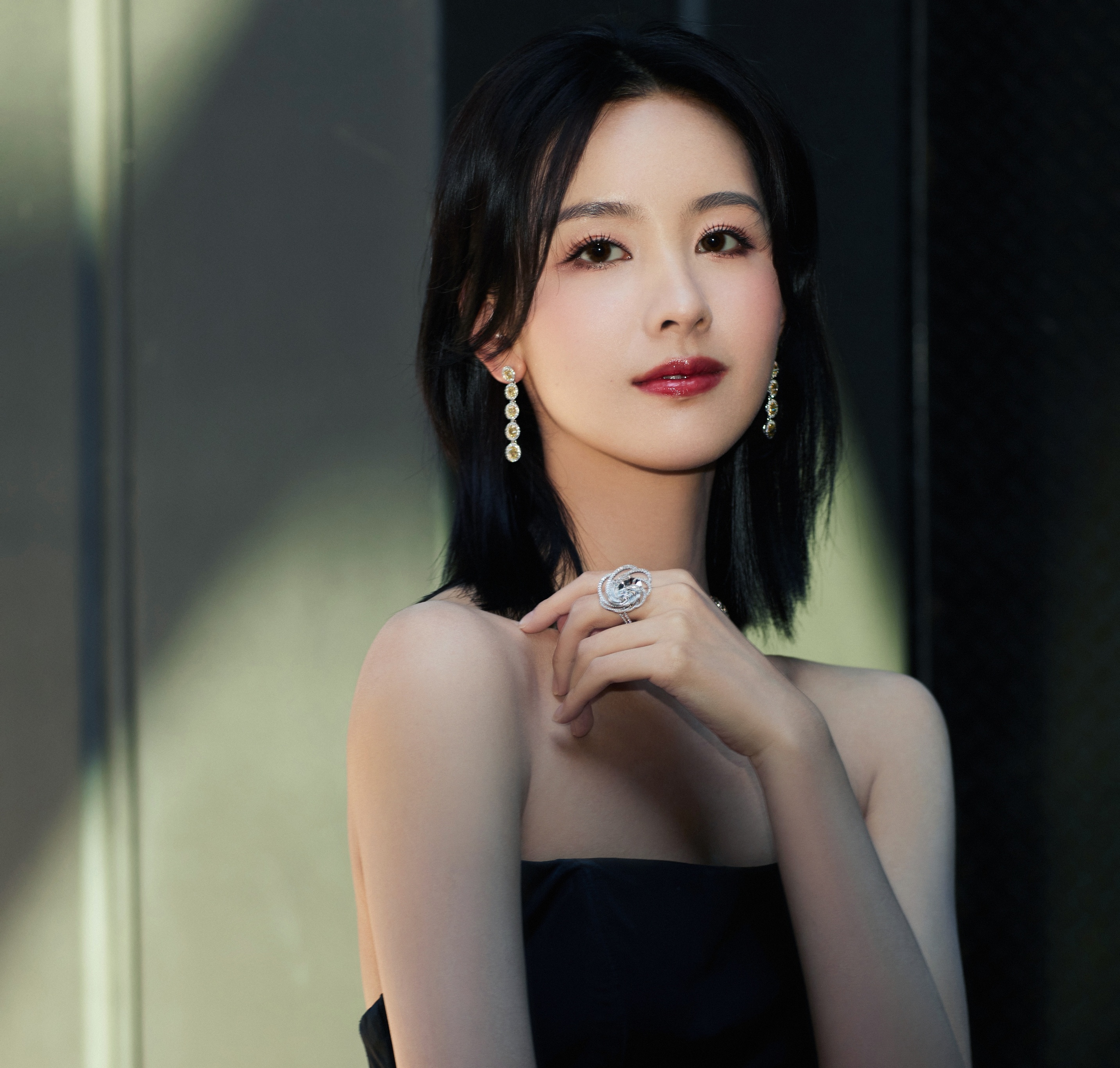 Tran Do Linh hoa khoi giang duong anh 3