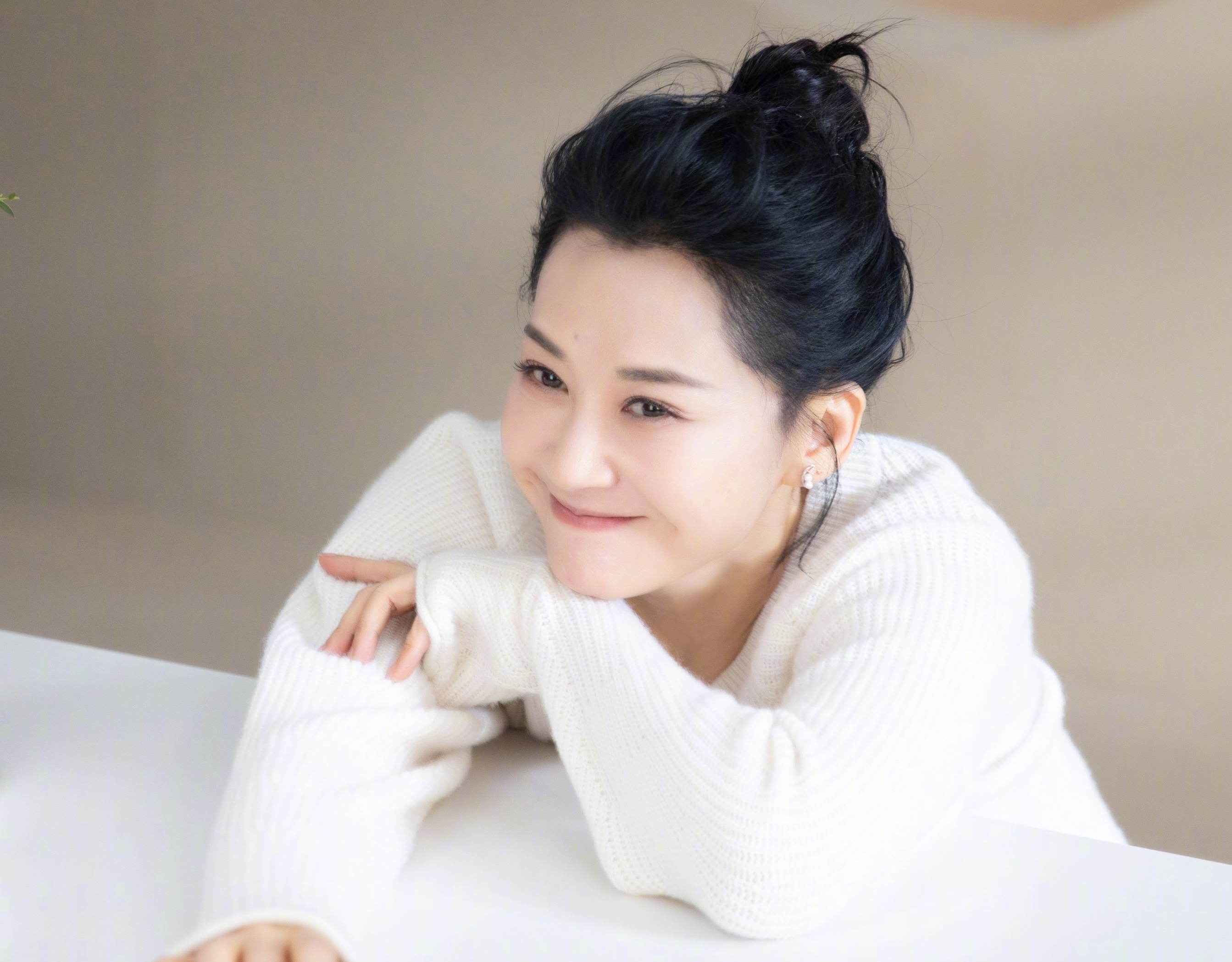 Hua Tinh bi thay vai anh 6