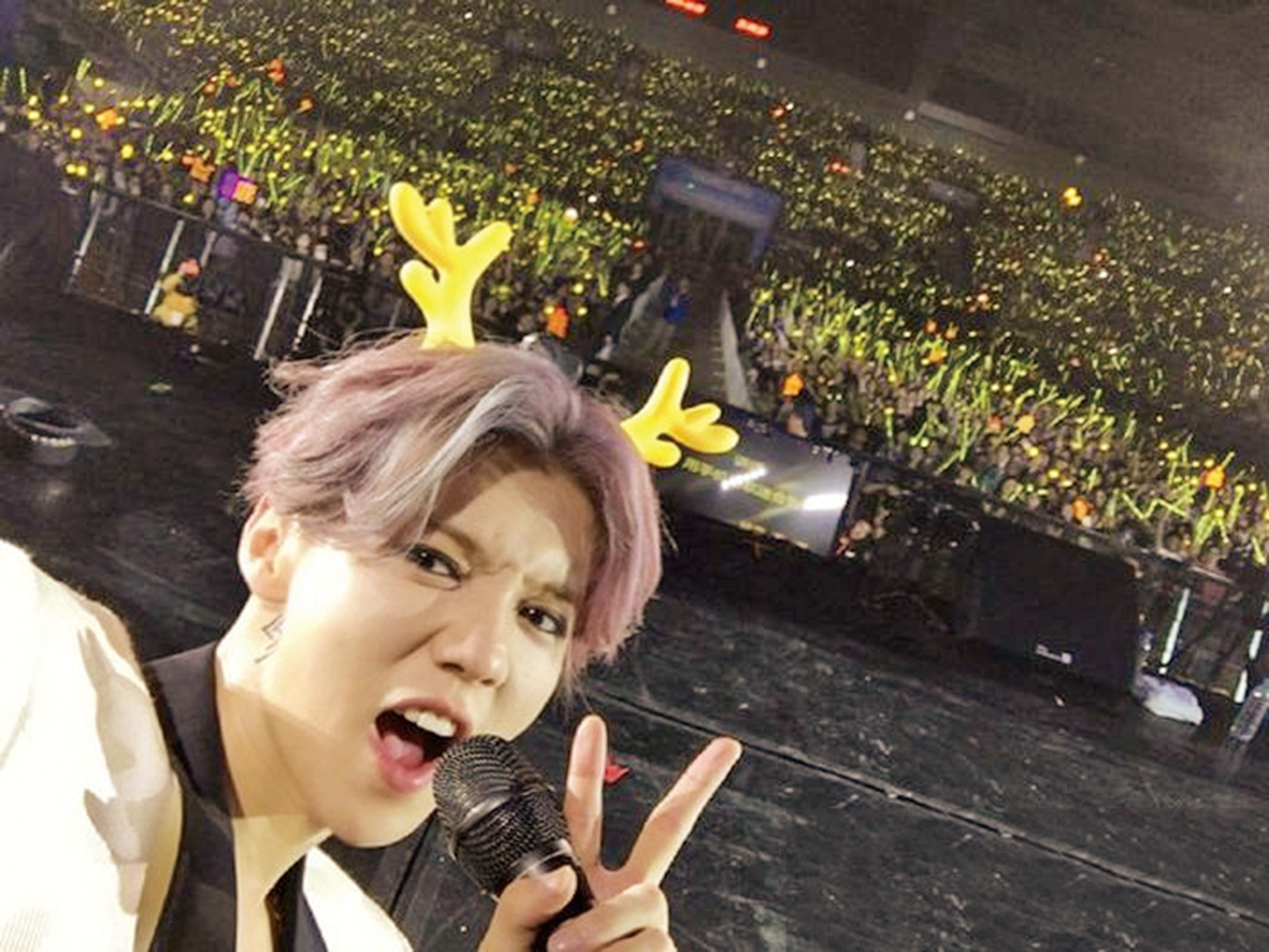 nghe si Trung Quoc chieu fan anh 1