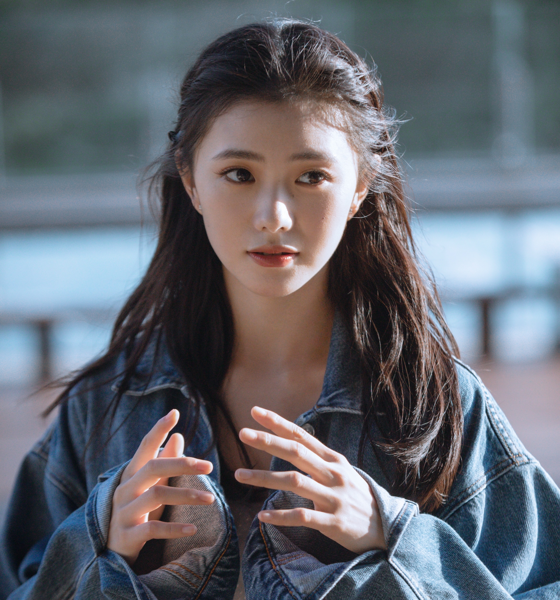 Cúc Tịnh Y nói dối ảnh 1 Cuc Tinh Y noi doi anh 1