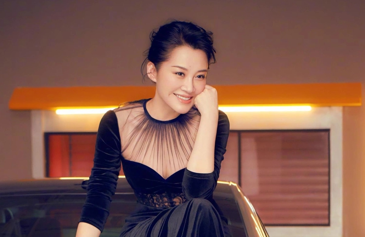 hứa tình bị phong sát ảnh 6 hua tinh bi phong sat anh 6