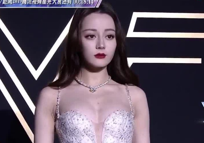 Dich Le Nhiet Ba, Vuong Nhat Bac lai bi che cuoi hinh anh