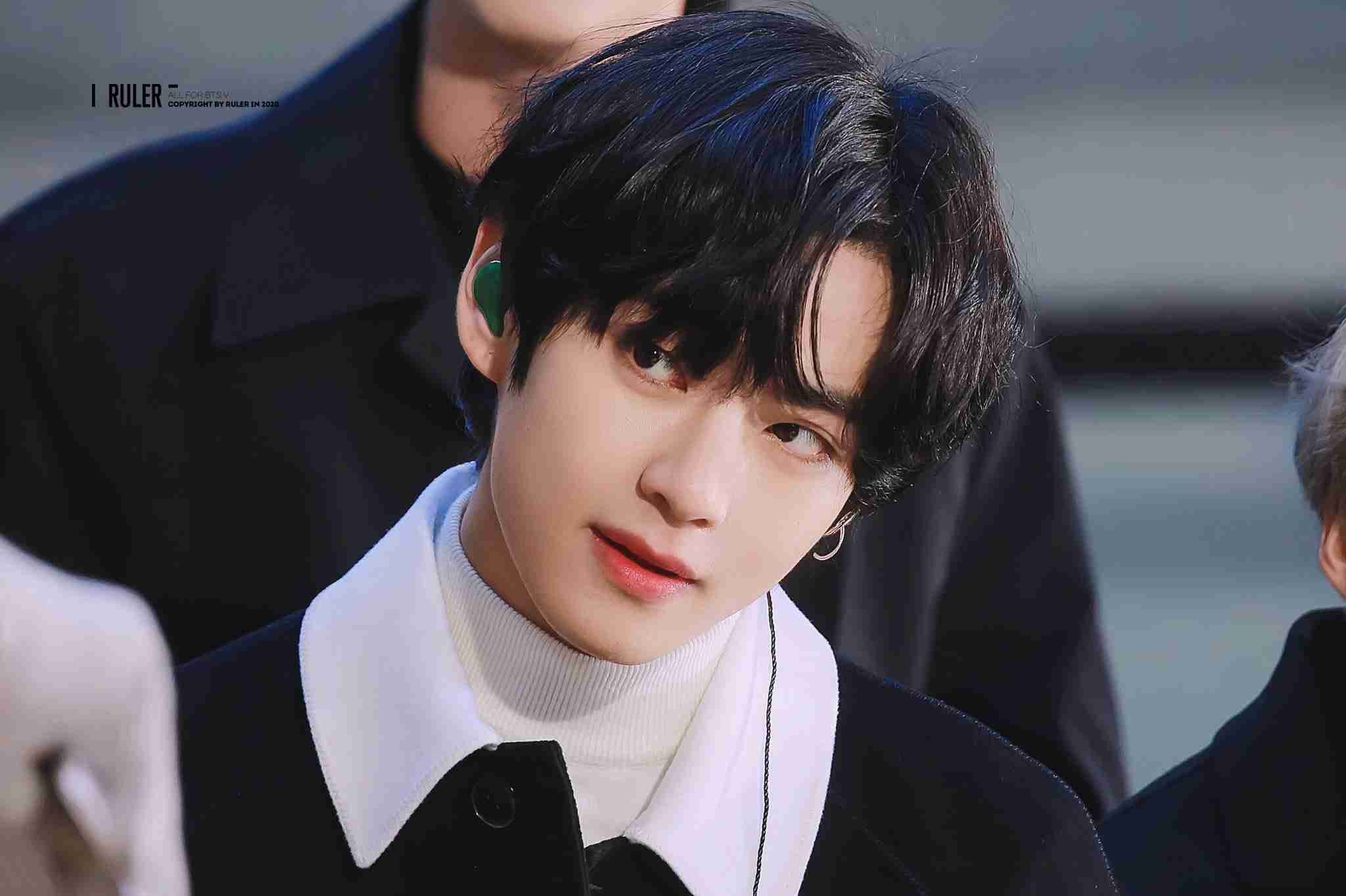 Jennie hen ho V (BTS) anh 2