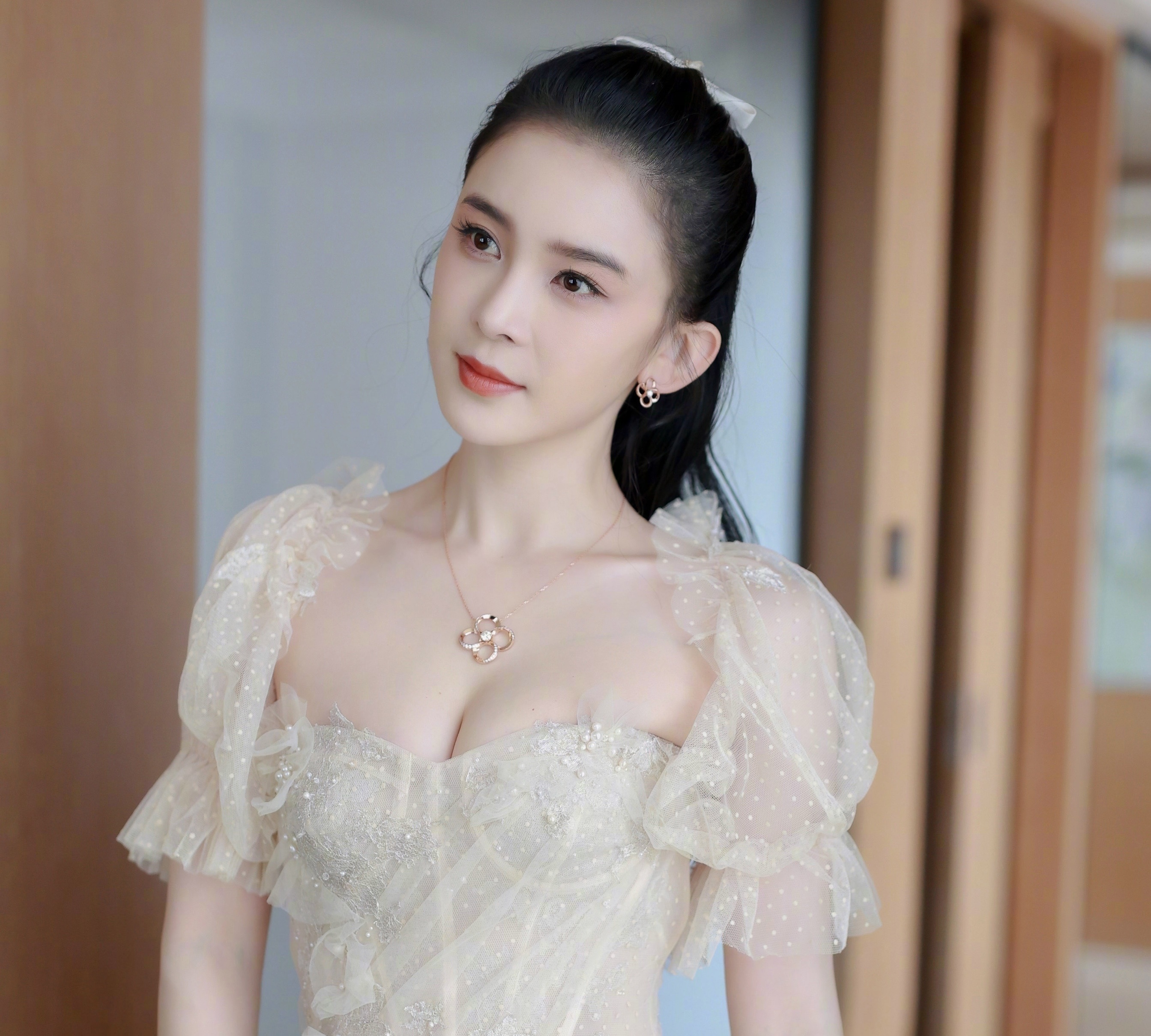 Trieu Anh Tu chieu tro anh 2