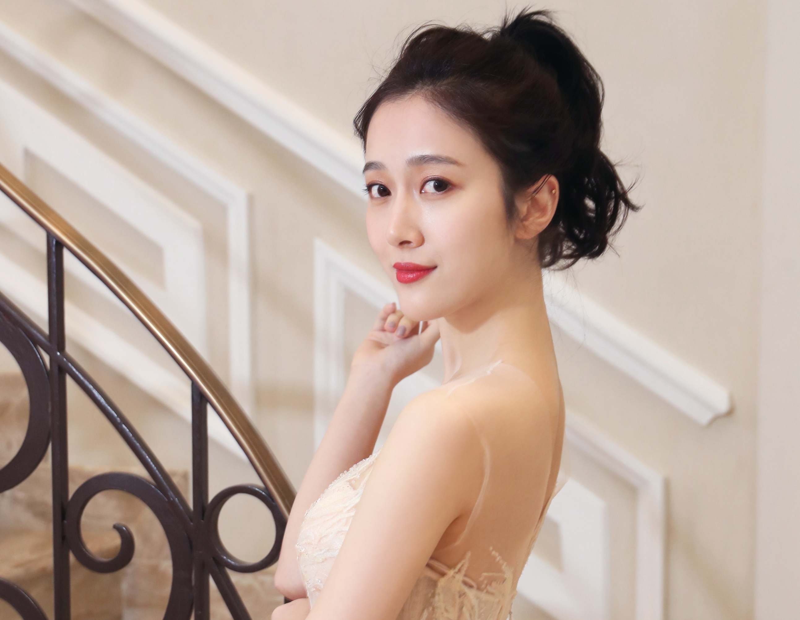 Ho Van Dao ngoai tinh anh 5