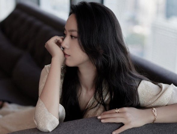 Thang Duy di len tu vuc tham hinh anh