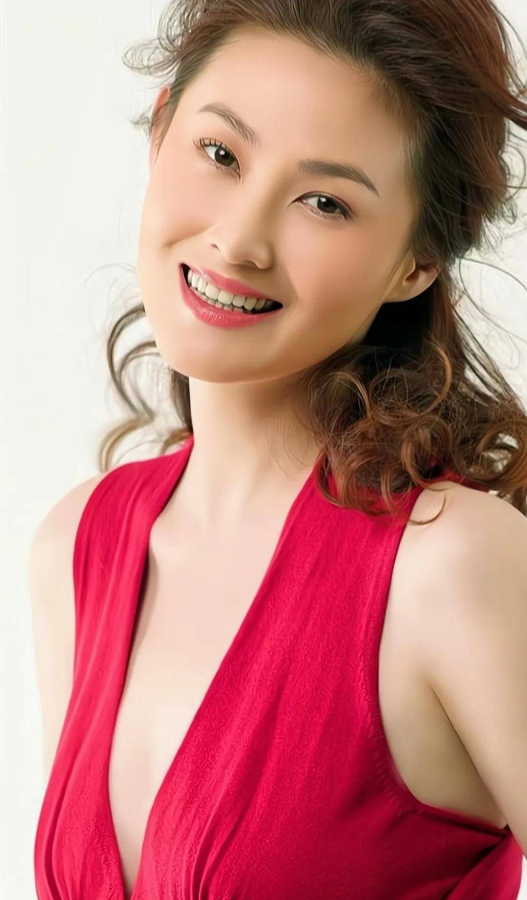 Phan Kim Lien Vuong Tu Y anh 5