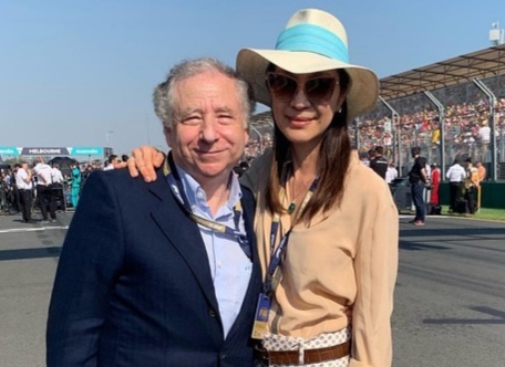 Cuoc song cua Duong Tu Quynh va ty phu Phap hinh anh