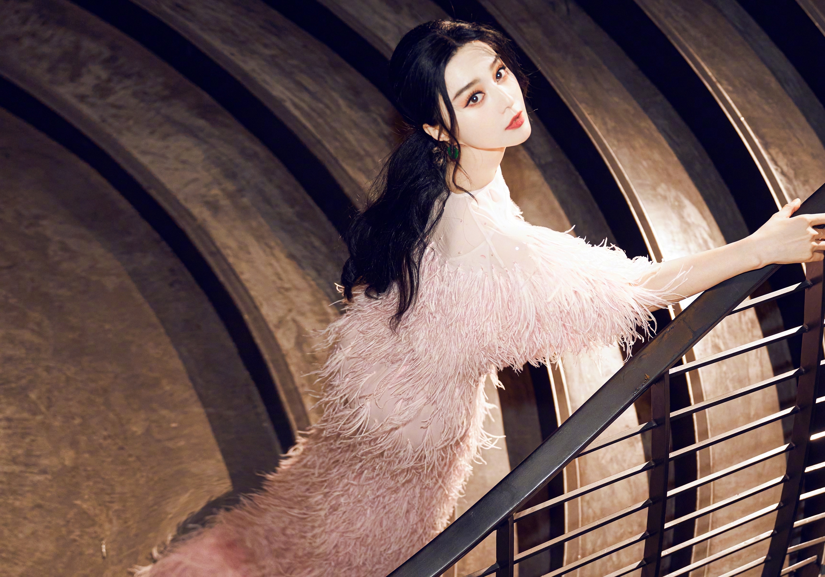 Pham Bang Bang vuc day su nghiep anh 4