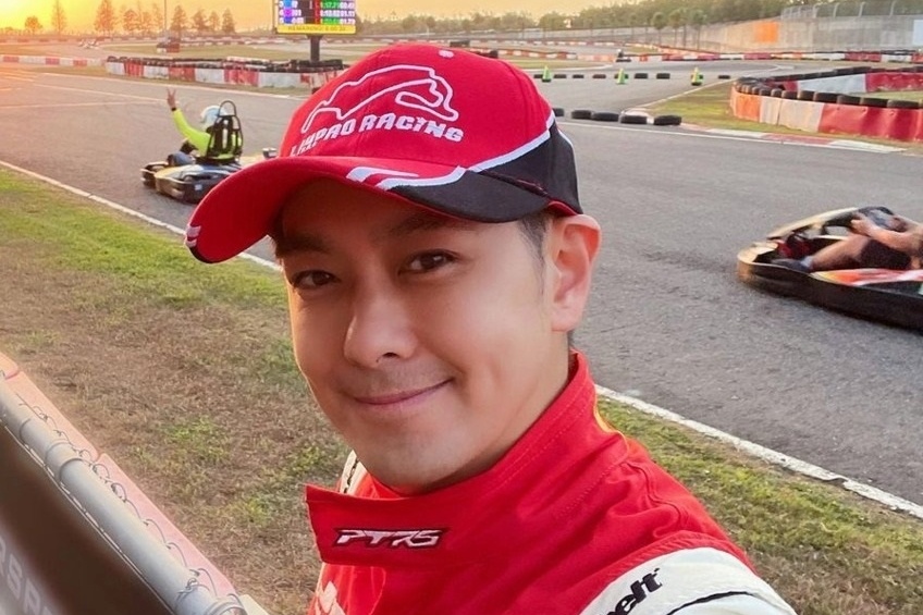 Lam Chi Dinh va ngoi sao mang xa hoi chi trich lan nhau hinh anh