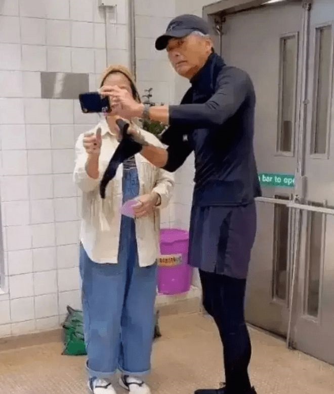 Chau Nhuan Phat ben thuong hai anh 4